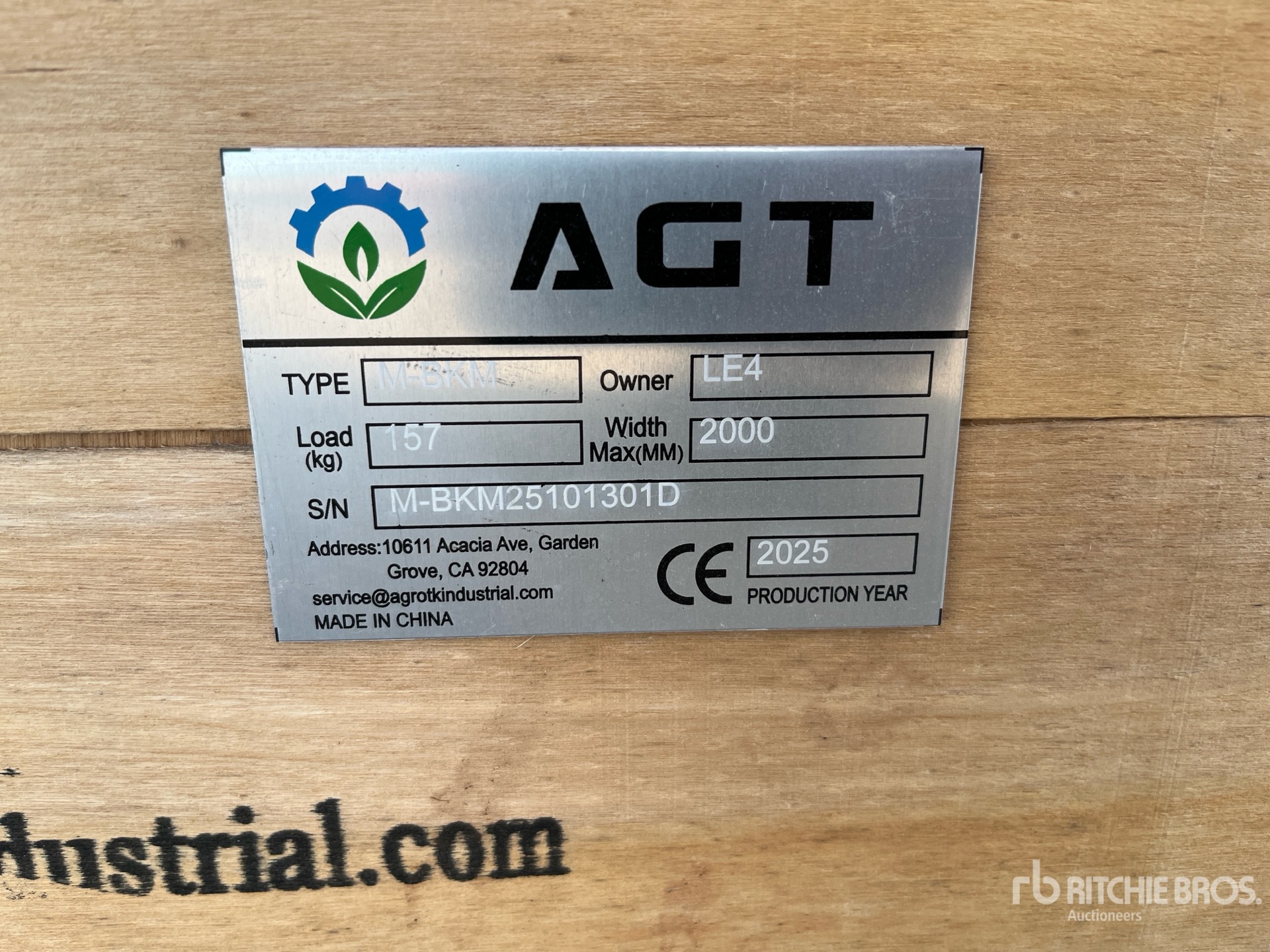 General Appearance with Numero seriale/numero d’identificazione del veicolo (VIN)