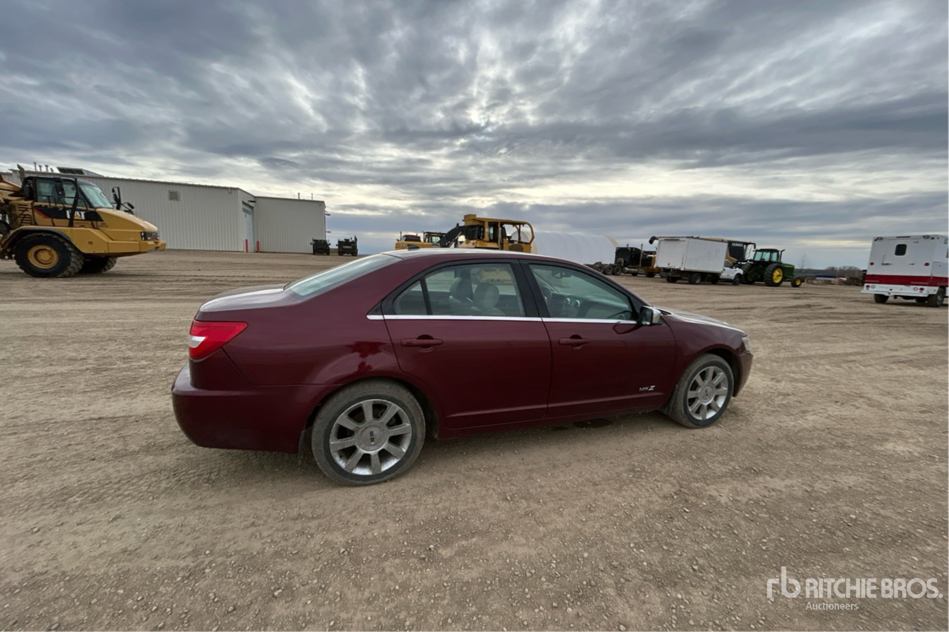 General Appearance with Image, coin arrière droit