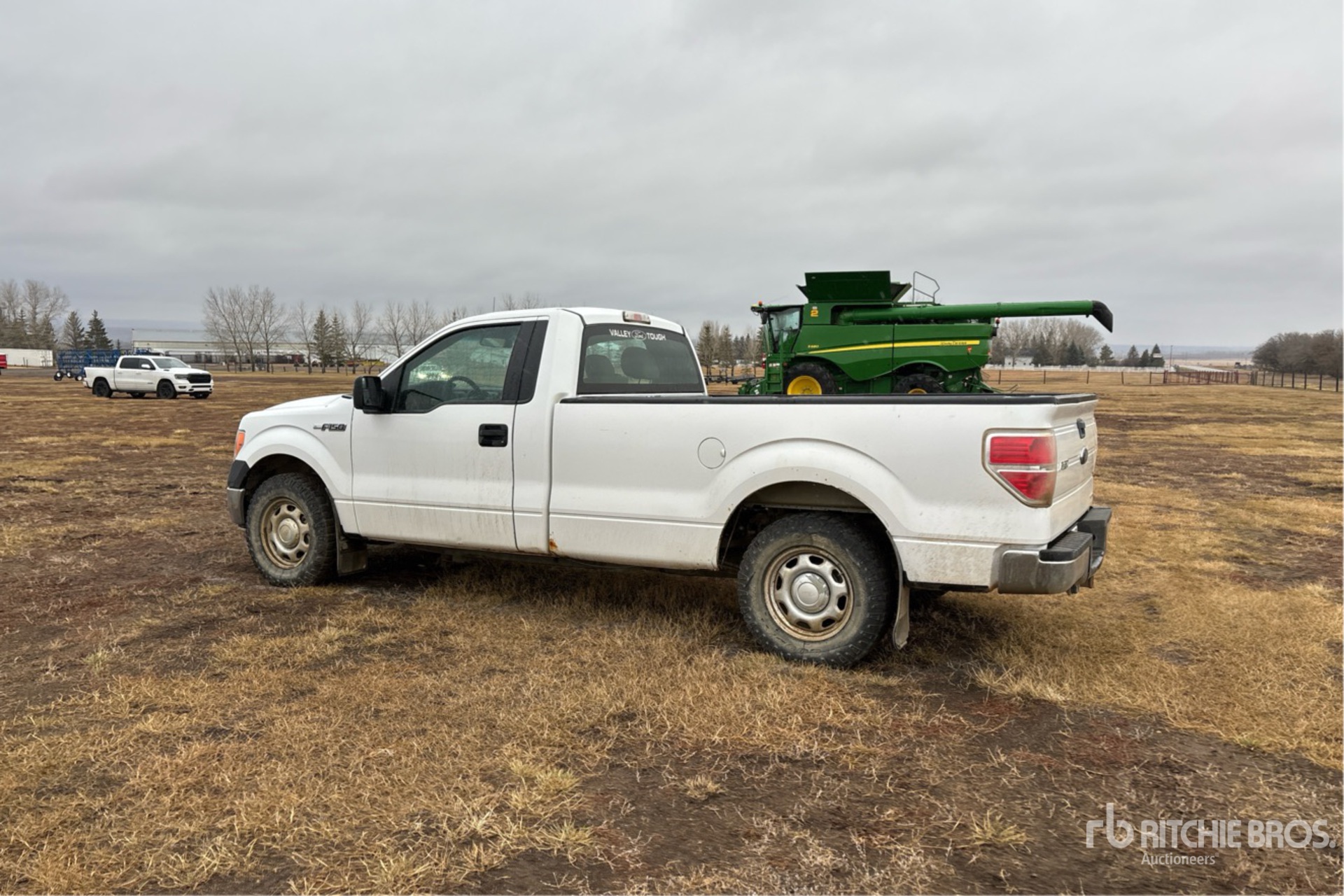 General Appearance with Imagen: esquina trasera izquierda