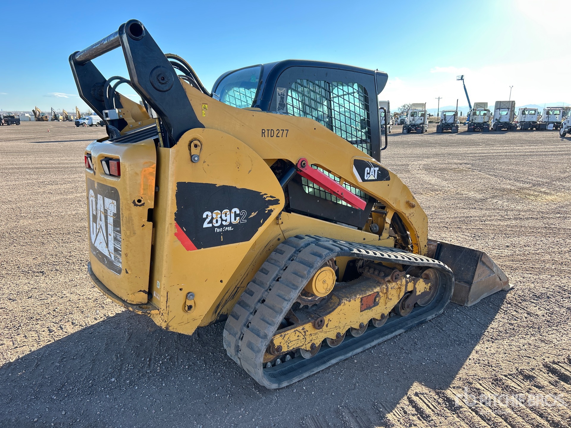 General Appearance with Foto, angolo anteriore sinistro