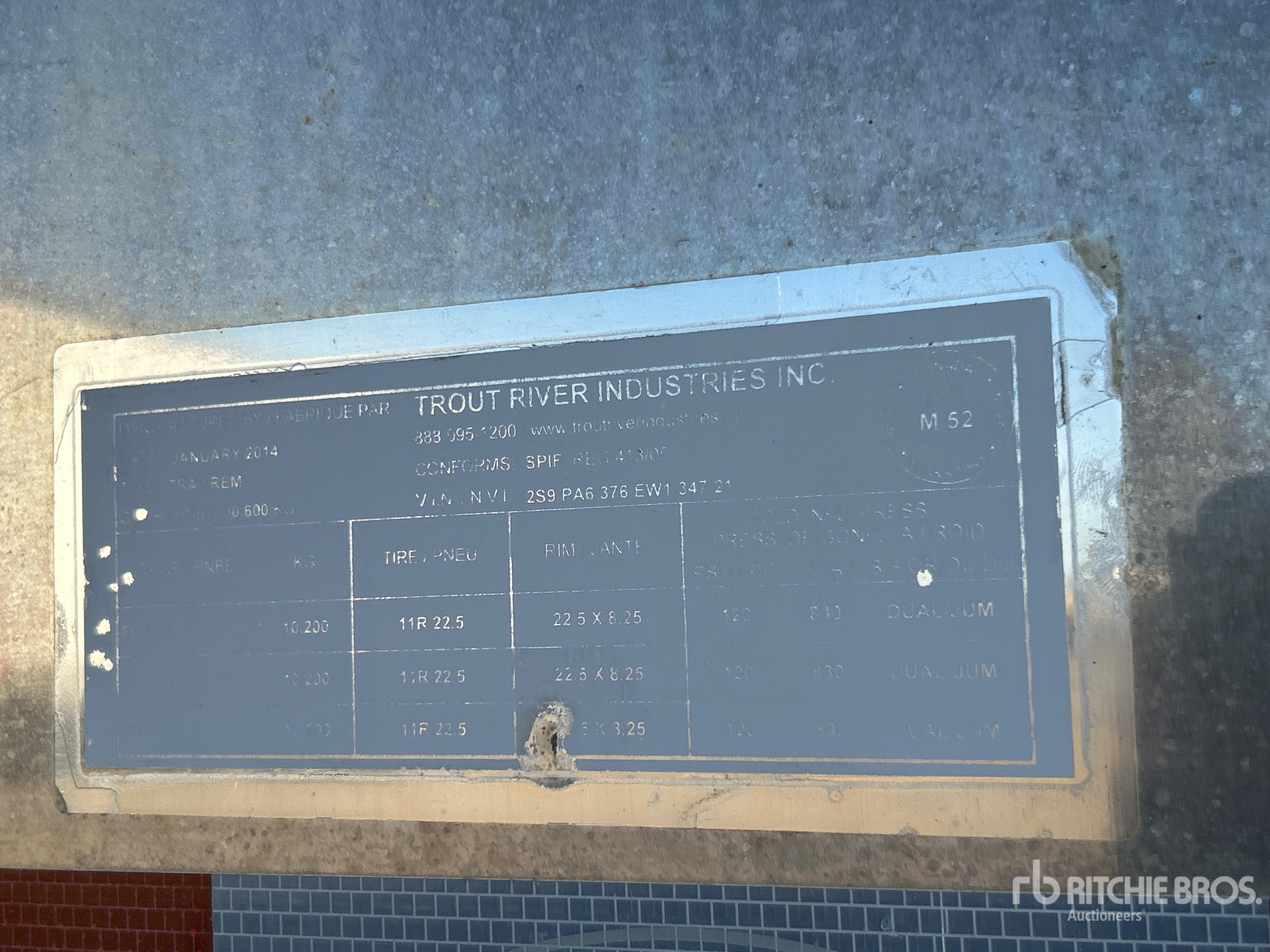 General Appearance with Numéro de série/Numéro d'identification du véhicule automobile