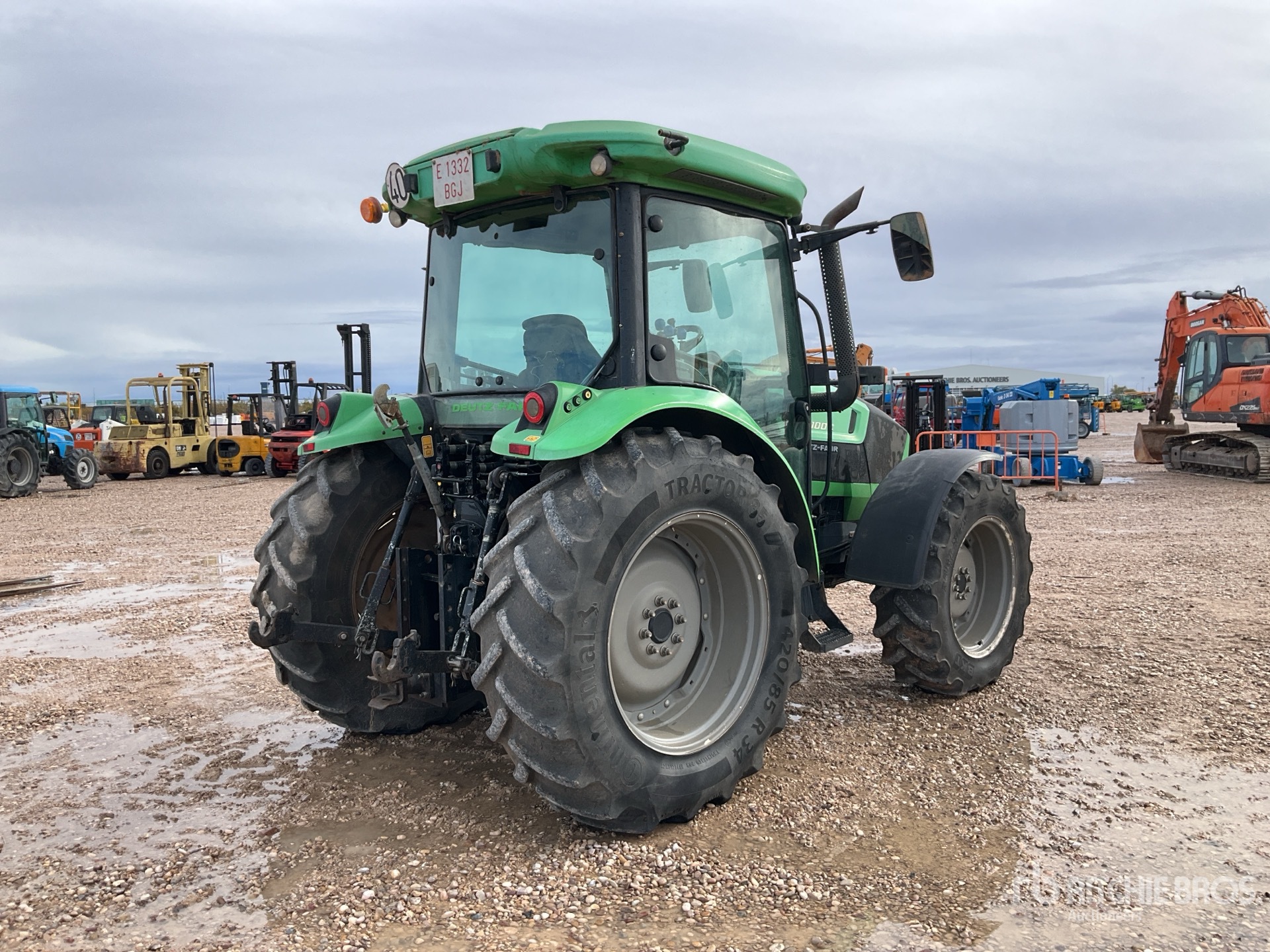 General Appearance with Imagen: esquina trasera derecha