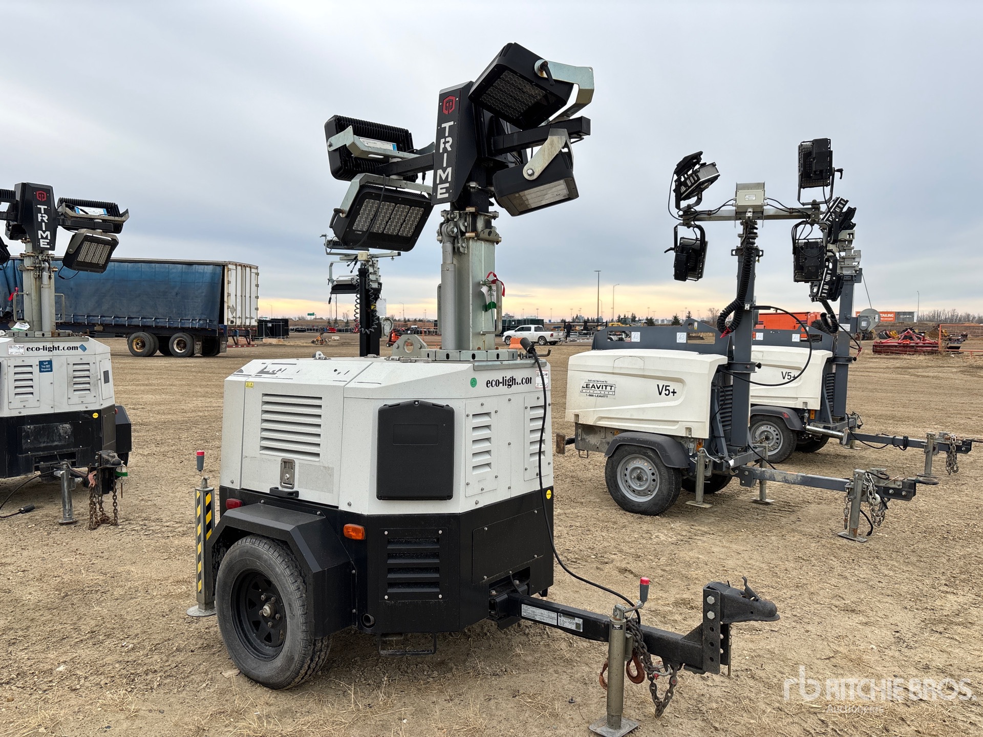 General Appearance with Bild, Ecke vorne rechts