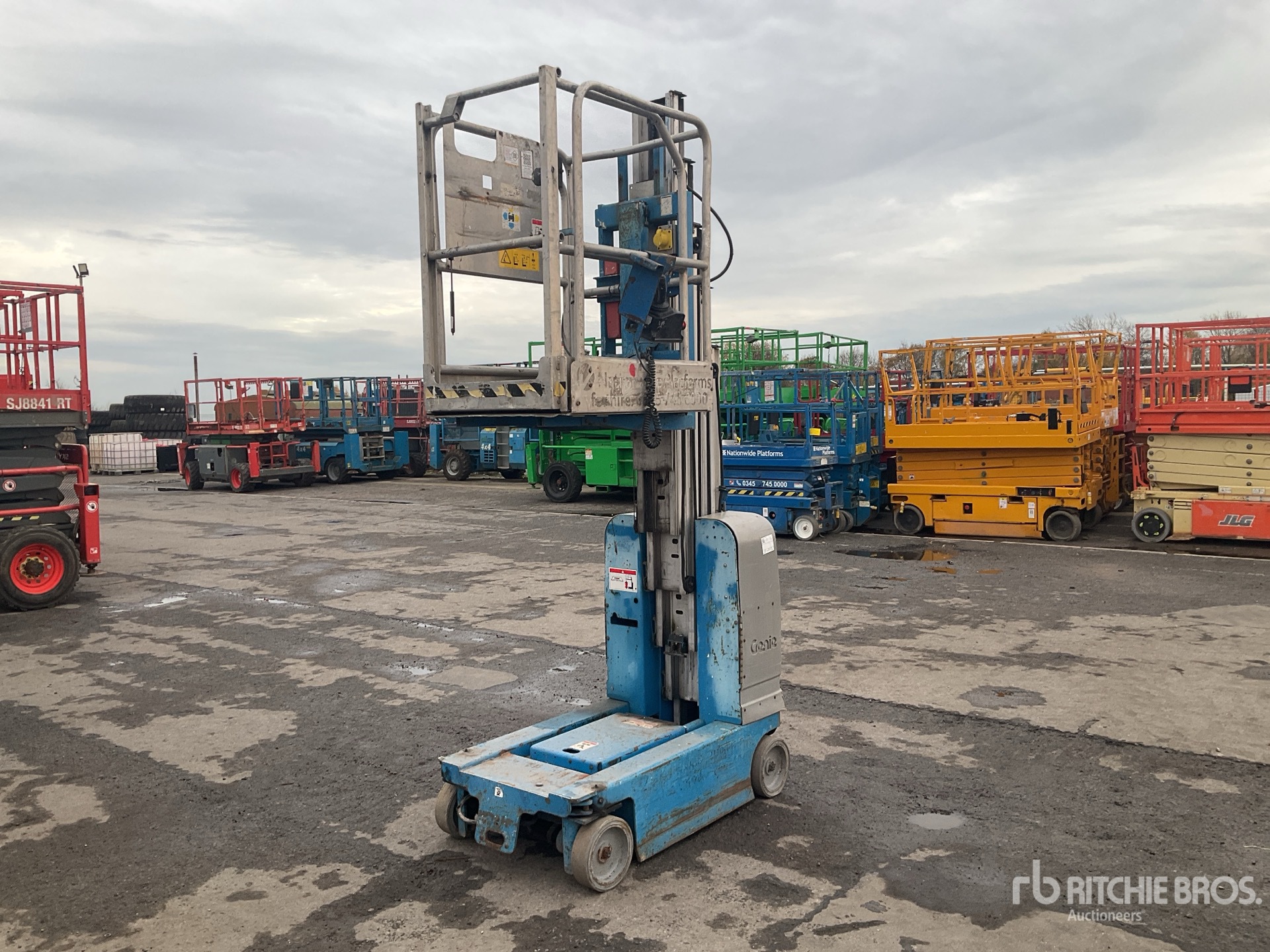 General Appearance with Featured Photo