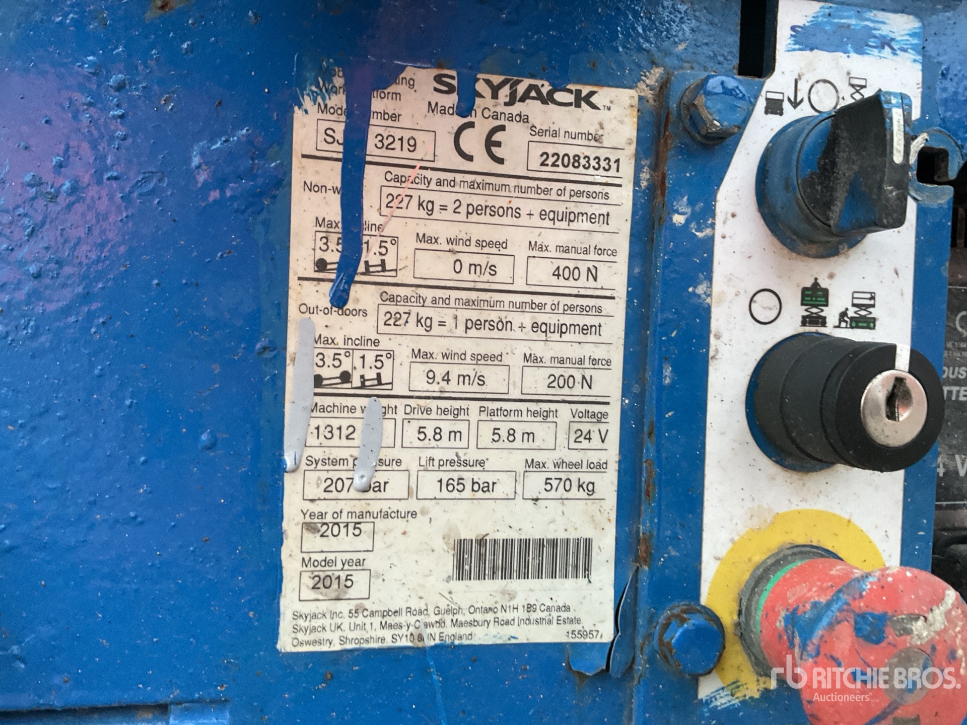 General Appearance with Numero seriale/numero d’identificazione del veicolo (VIN)