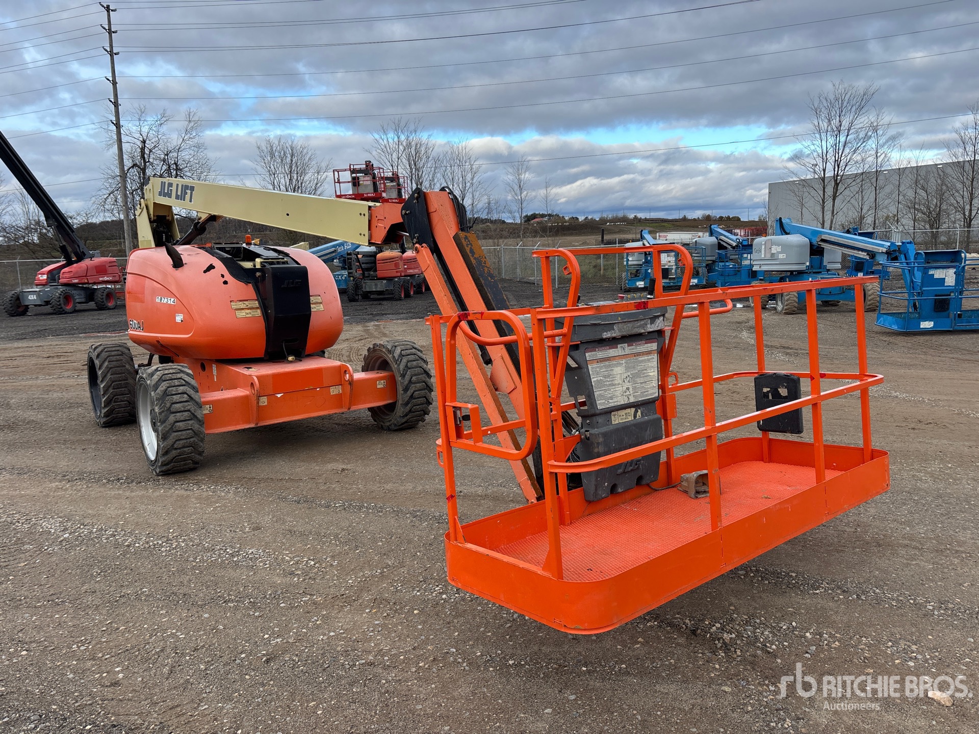 General Appearance with Imagen: esquina delantera derecha