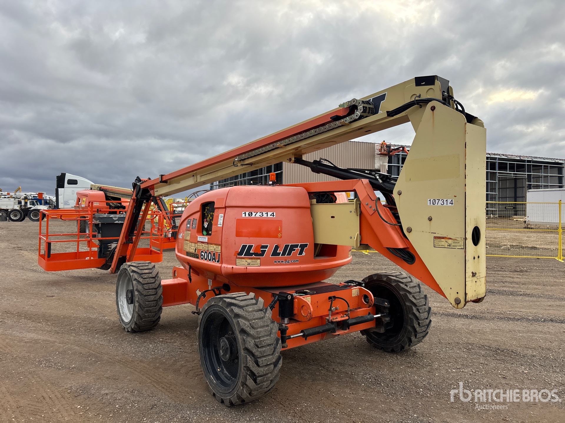 General Appearance with Imagen: esquina trasera izquierda