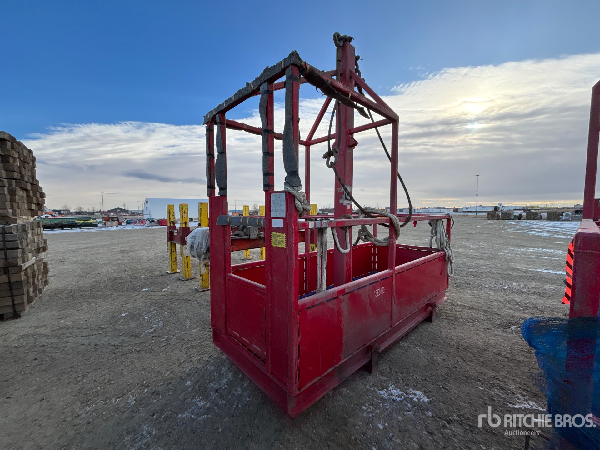 General Appearance with Bild, Ecke hinten links