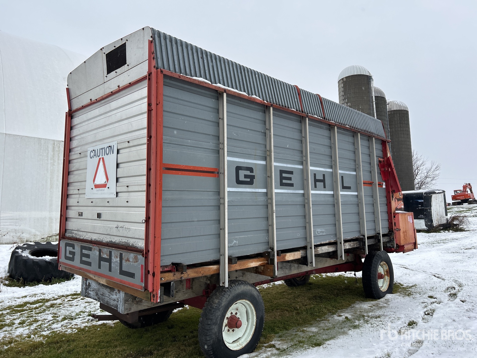 General Appearance with Imagen: esquina trasera derecha