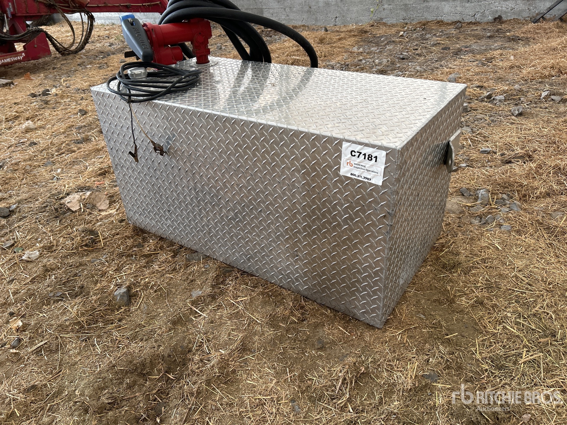 General Appearance with Foto, angolo anteriore sinistro