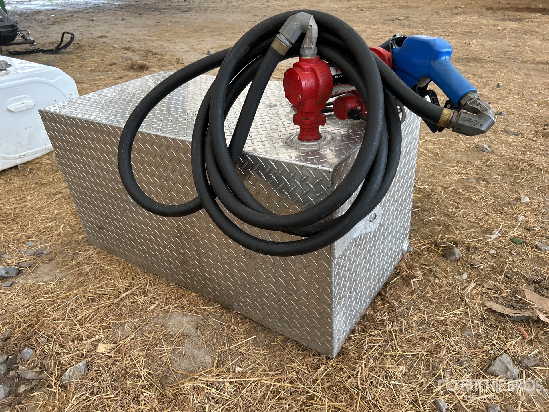 General Appearance with Foto, angolo anteriore sinistro