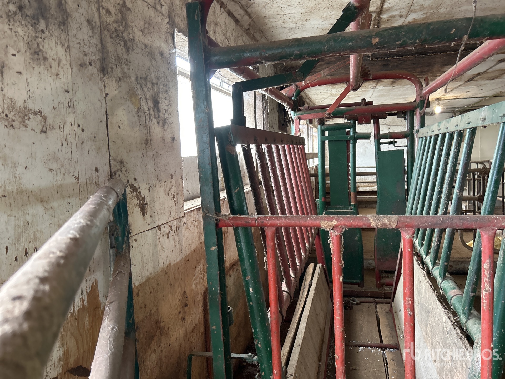 General Appearance with Imagen: esquina trasera izquierda