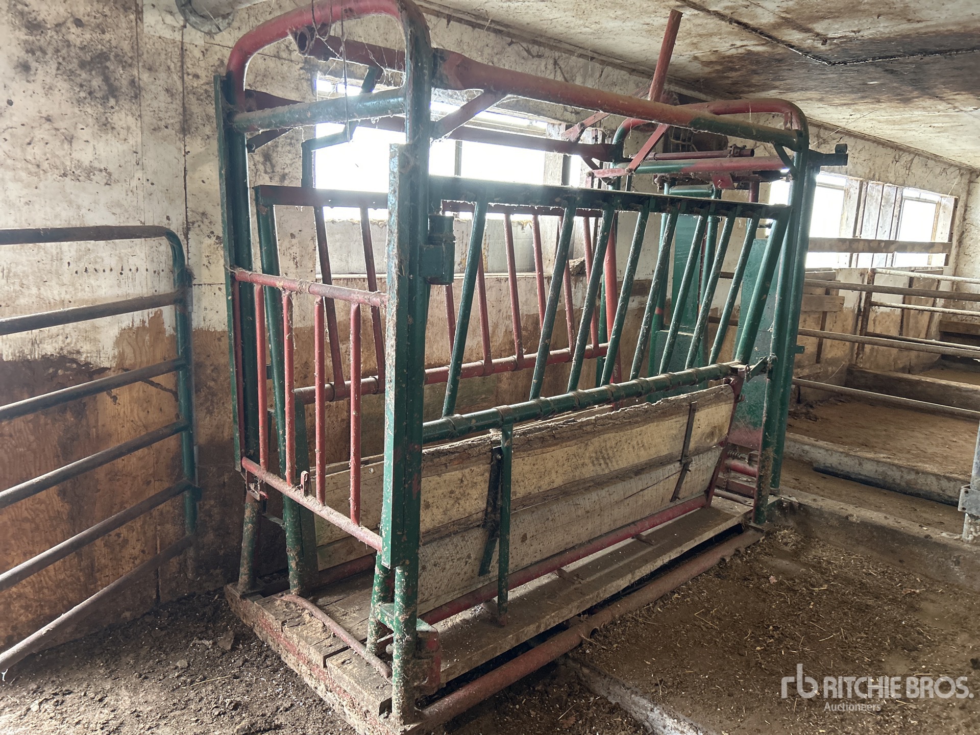 General Appearance with Imagen: esquina trasera derecha