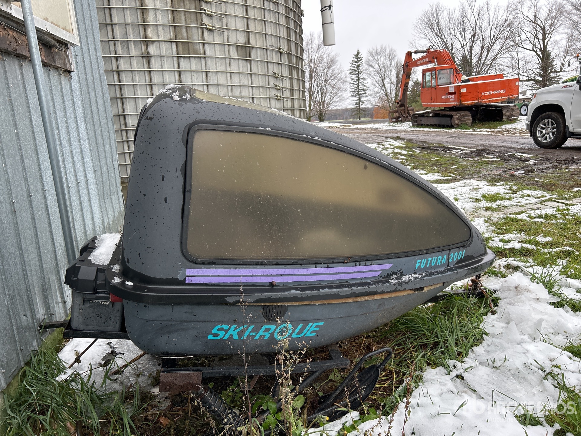 General Appearance with Foto, angolo anteriore sinistro