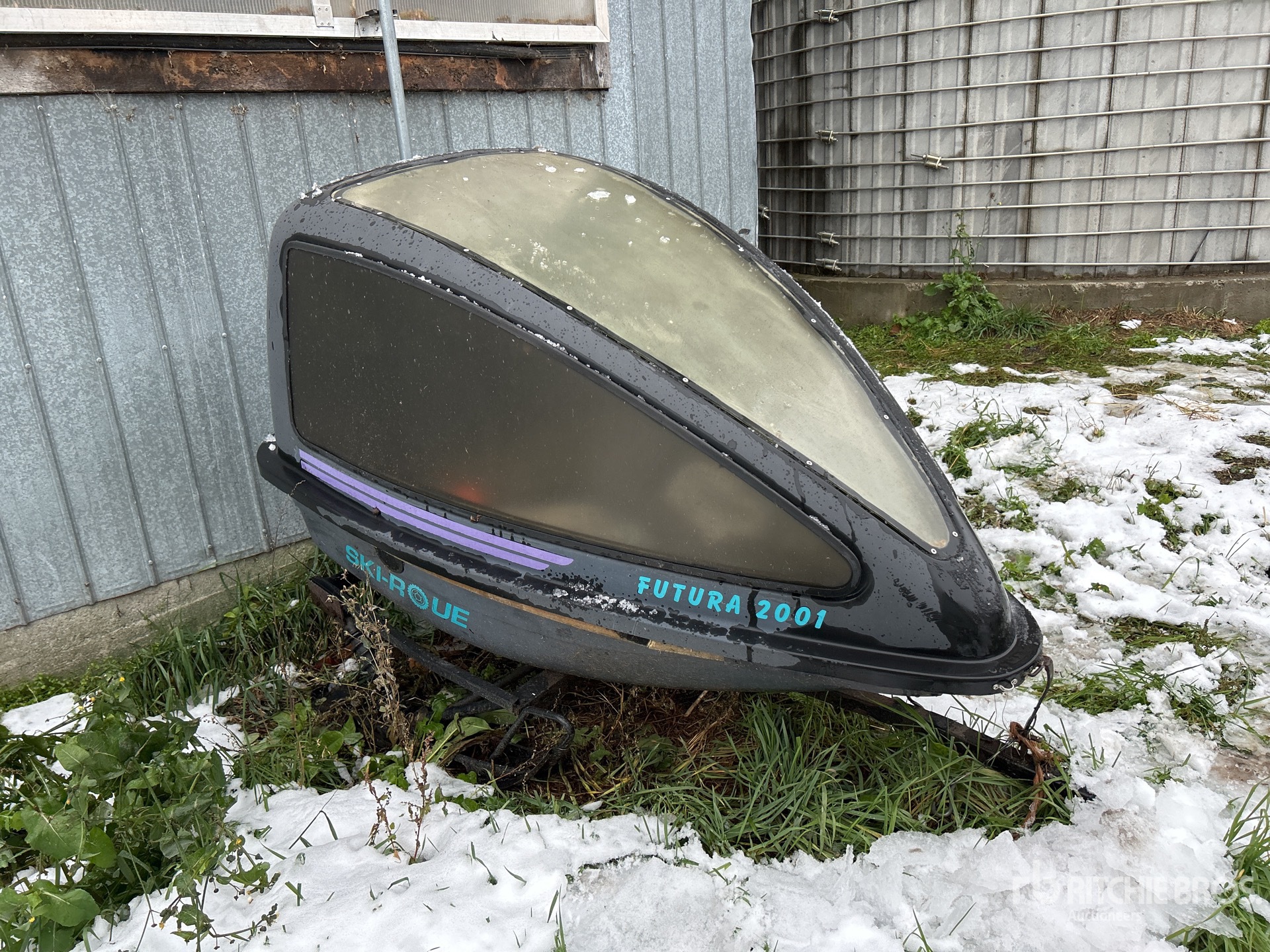 General Appearance with Foto, angolo anteriore destro