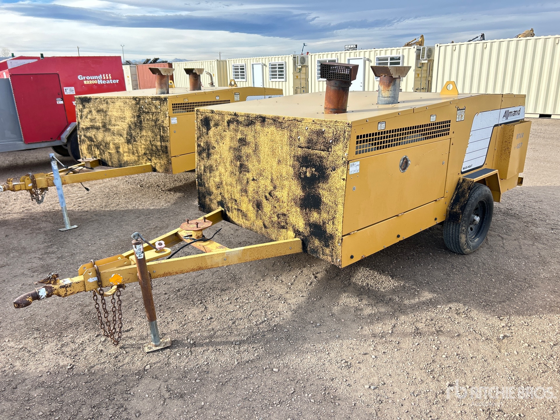 General Appearance with Bild, Ecke vorne links