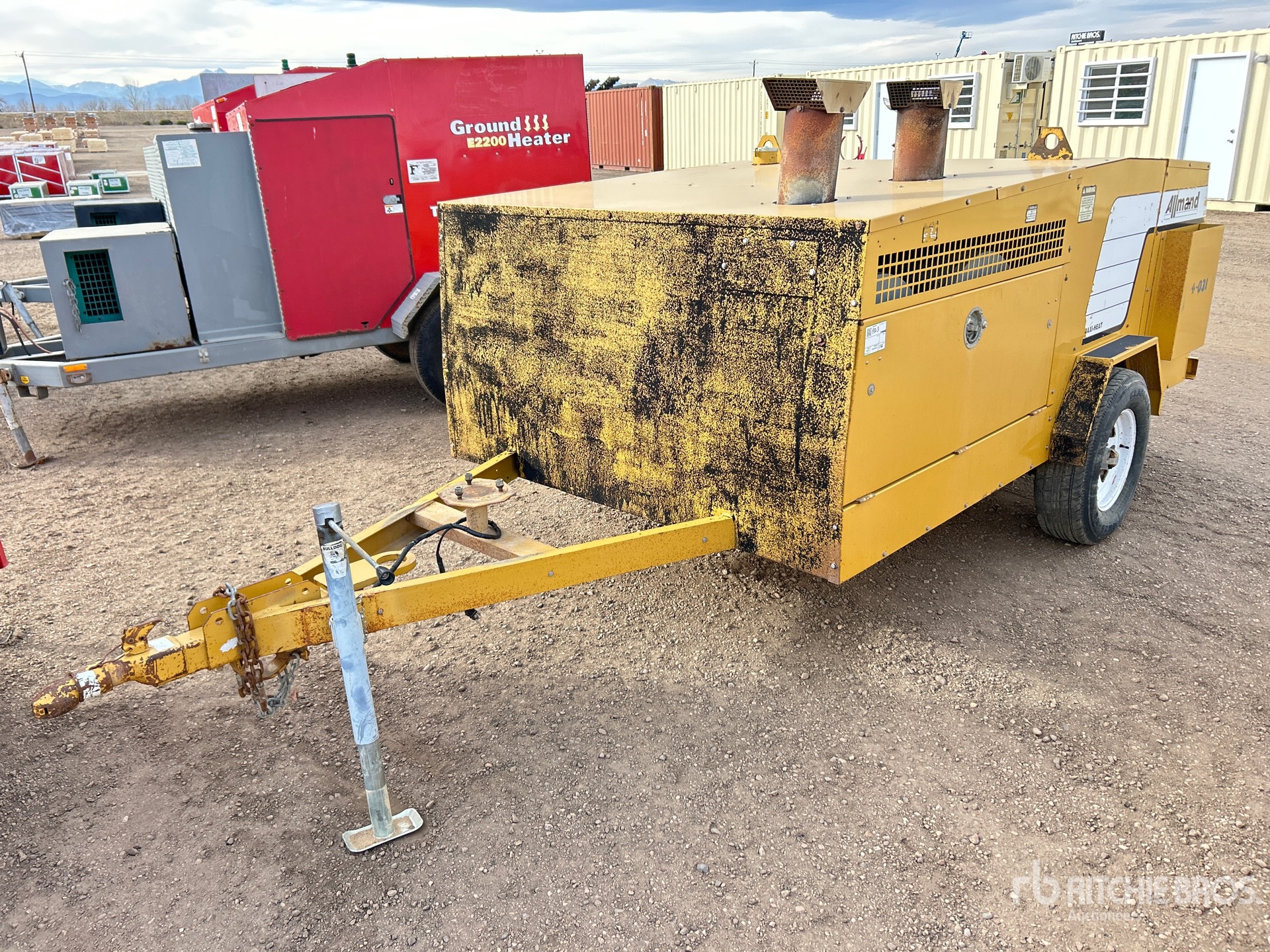 General Appearance with Bild, Ecke vorne links