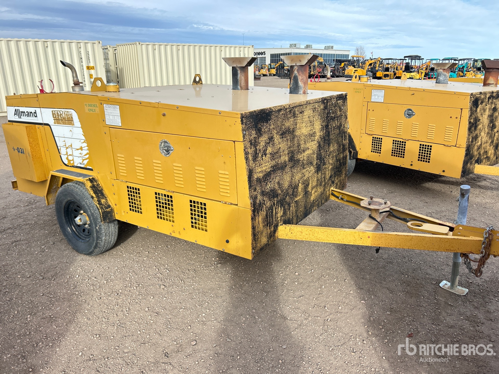 General Appearance with Bild, Ecke vorne rechts