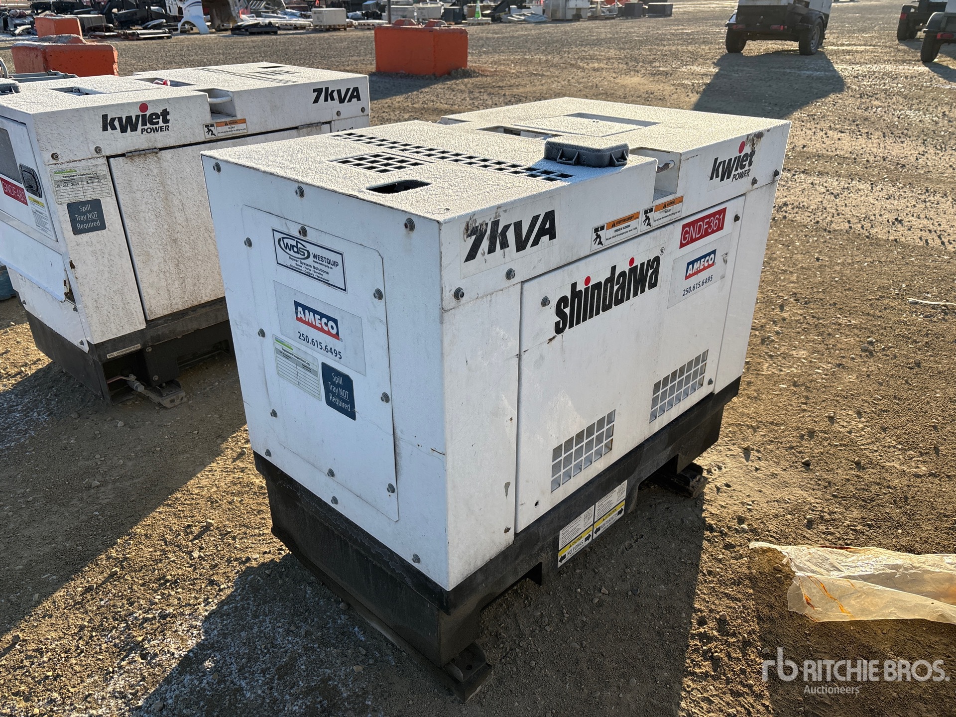 General Appearance with Imagen: esquina trasera derecha