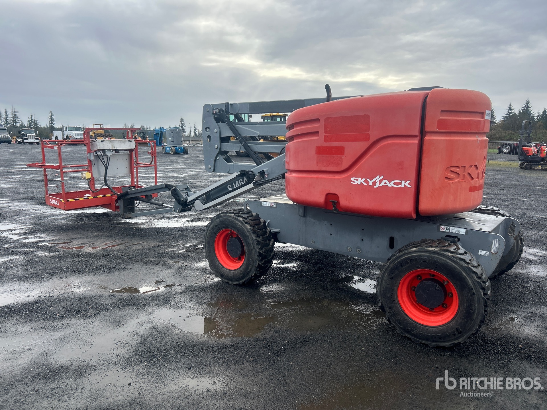 General Appearance with Picture, Left Rear Corner