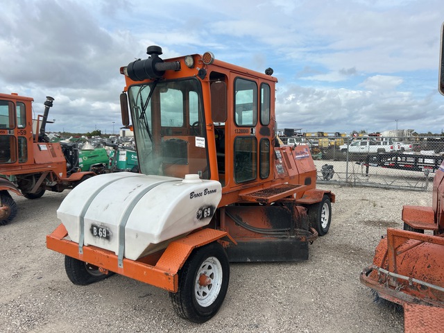 2021 Broce RJT-350 Self-Propelled Broom