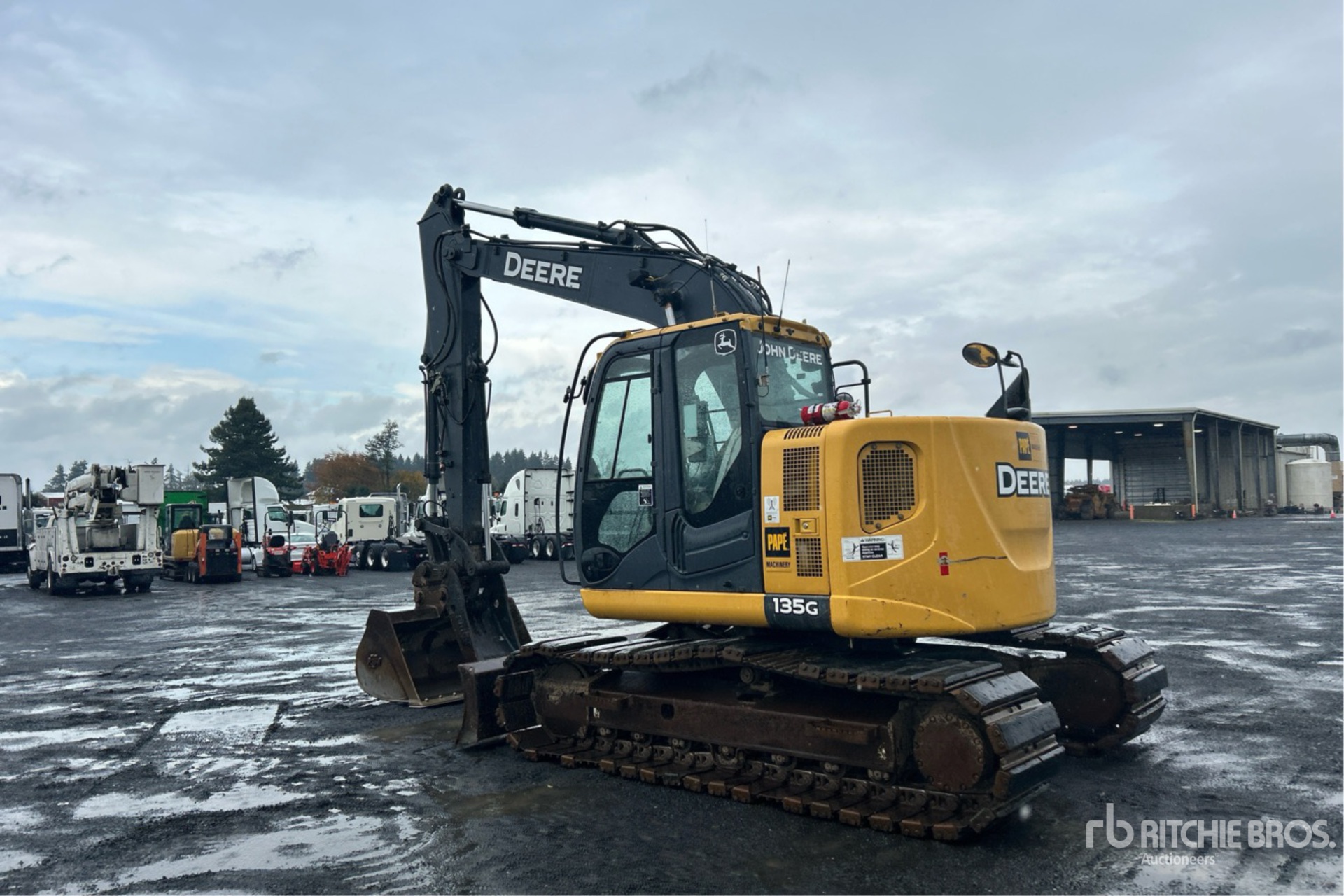 General Appearance with Imagen: esquina trasera izquierda