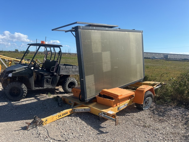 2016 Solar Tech Silent Messenger Solar Message Board (Inoperable) 2016 Solar Tech Silent Messenger Solar Message Board (Inoperable)