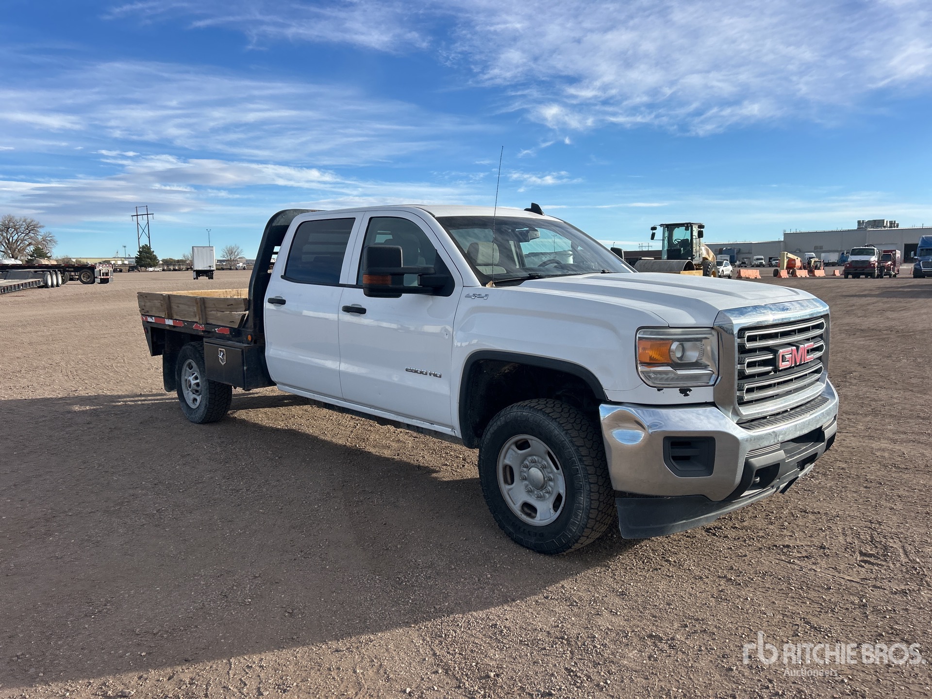 General Appearance with Foto, angolo anteriore destro