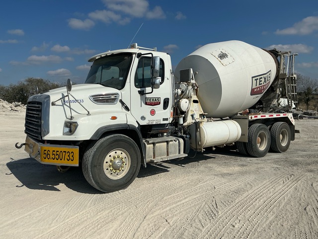 2016 Freightliner 114 SD 6x4 Mixer Truck 2016 Freightliner 114 SD 6x4 Mixer Truck
