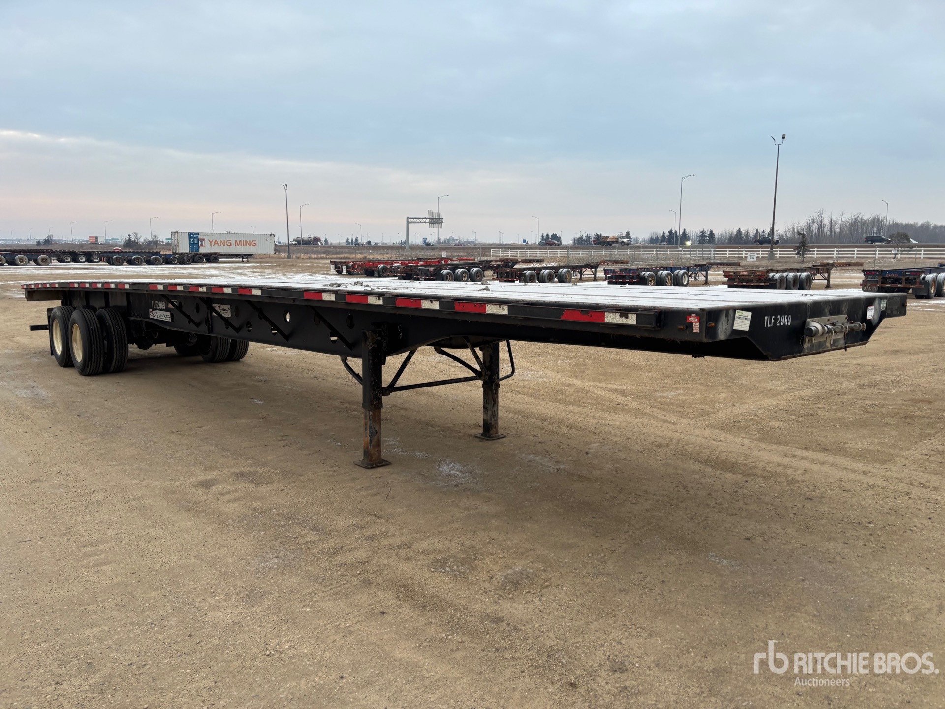 General Appearance with Imagen: esquina delantera derecha