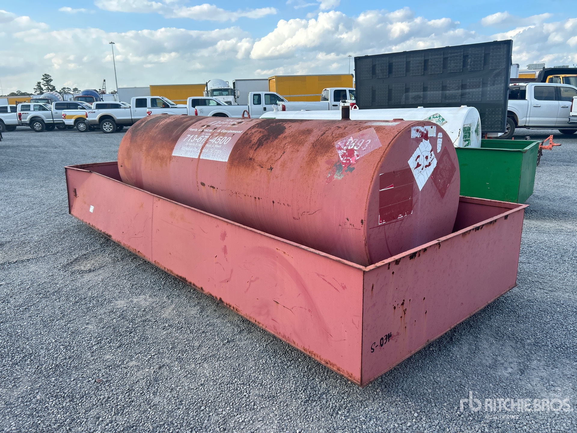 General Appearance with Foto, angolo anteriore sinistro