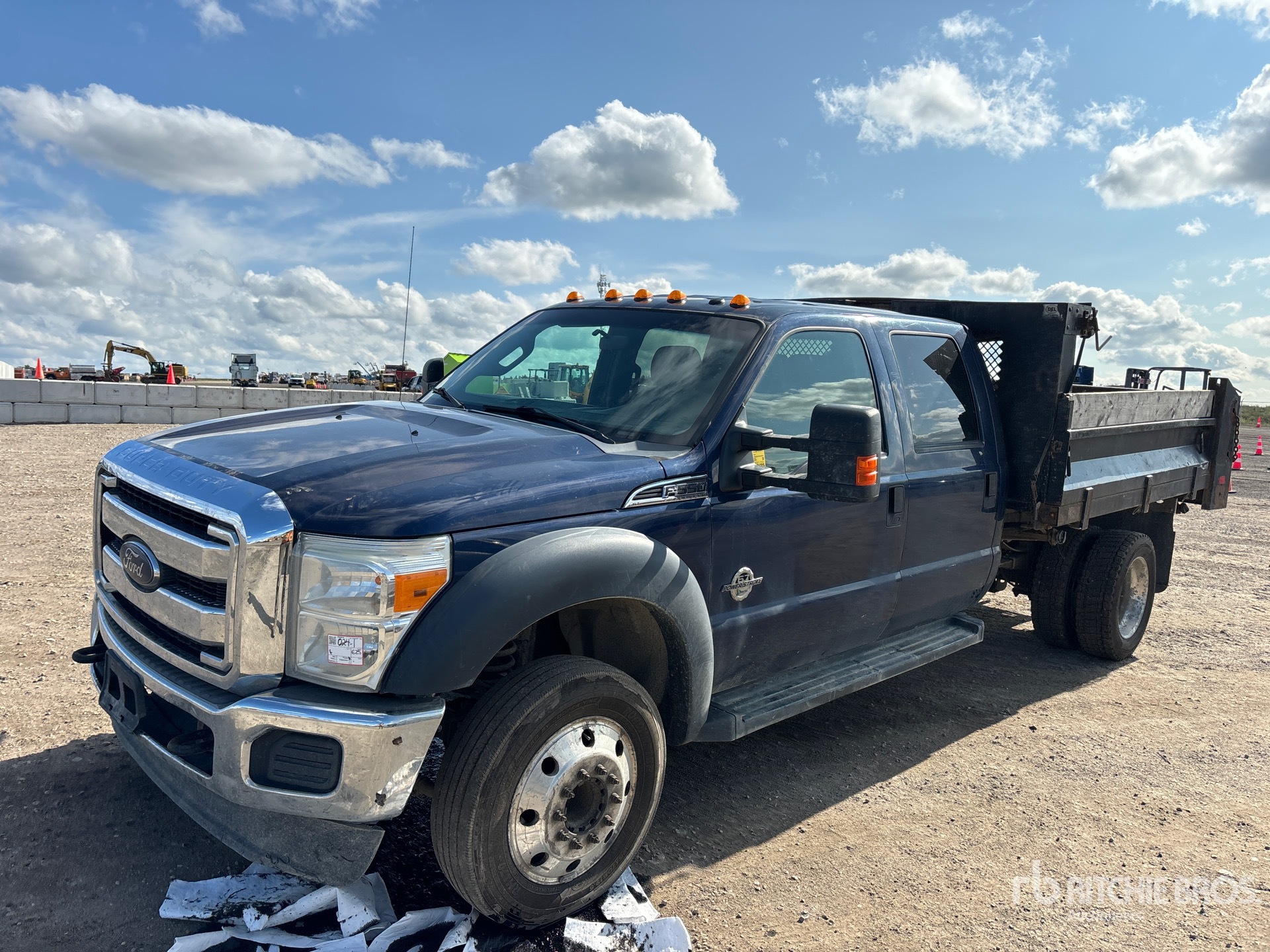 Aspect général with Image, coin avant gauche