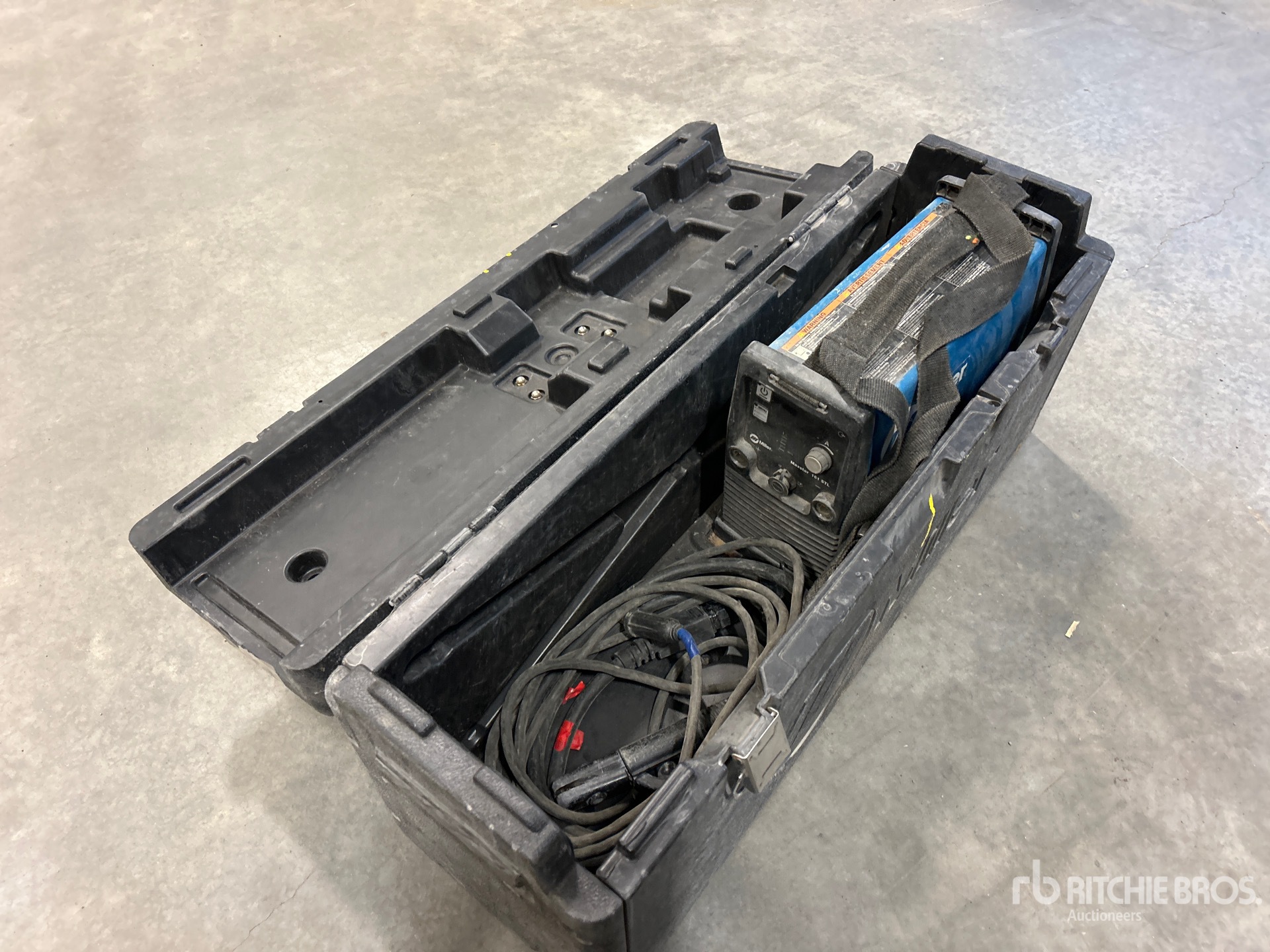 General Appearance with Featured Photo