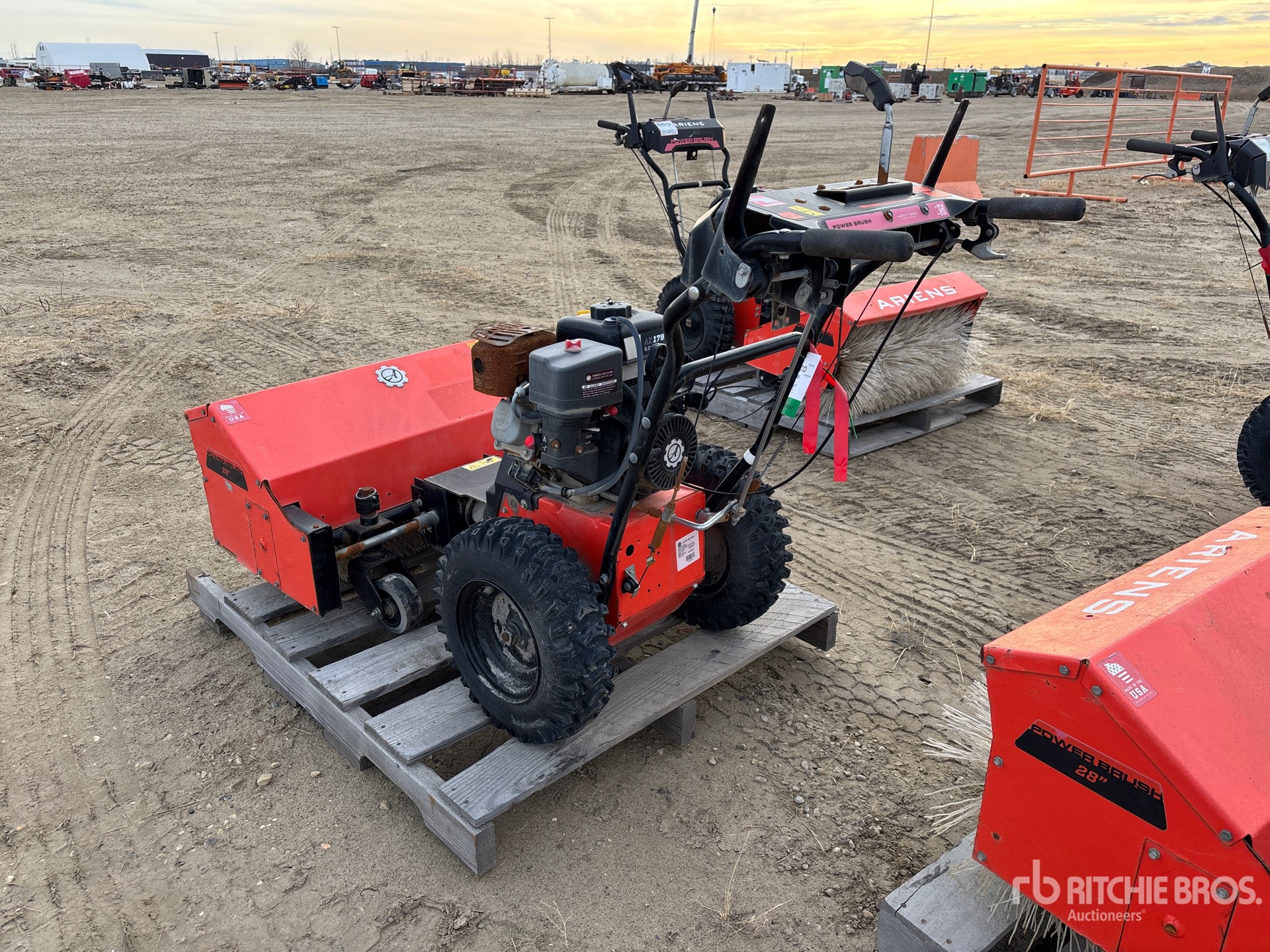 Aspect général with Image, coin arrière gauche