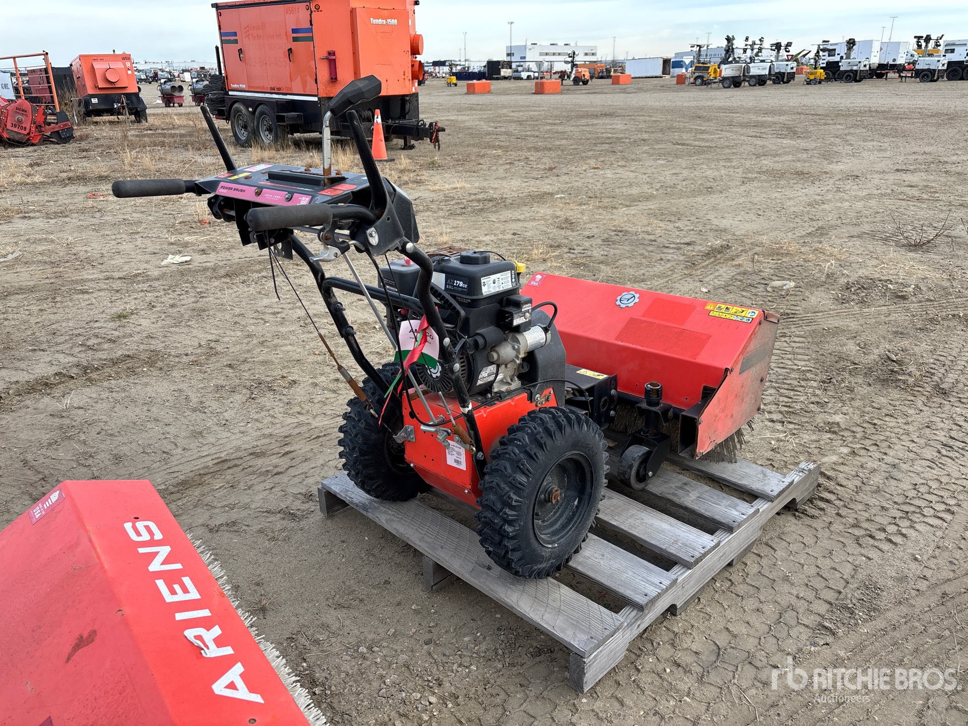 Aspect général with Image, coin arrière droit