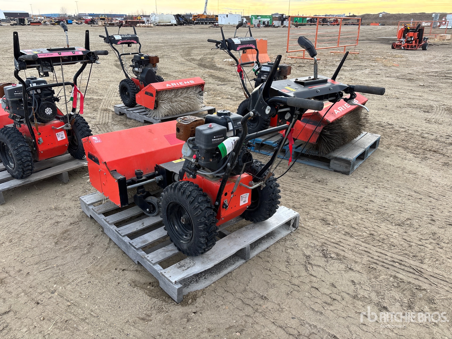 Aspect général with Image, coin arrière gauche