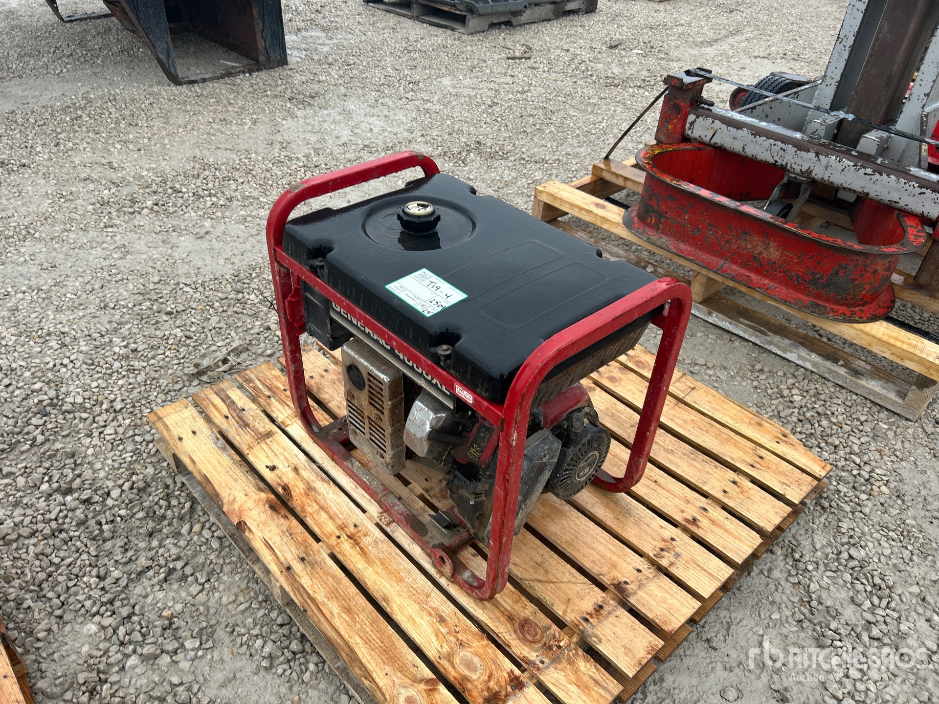 General Appearance with Featured Photo