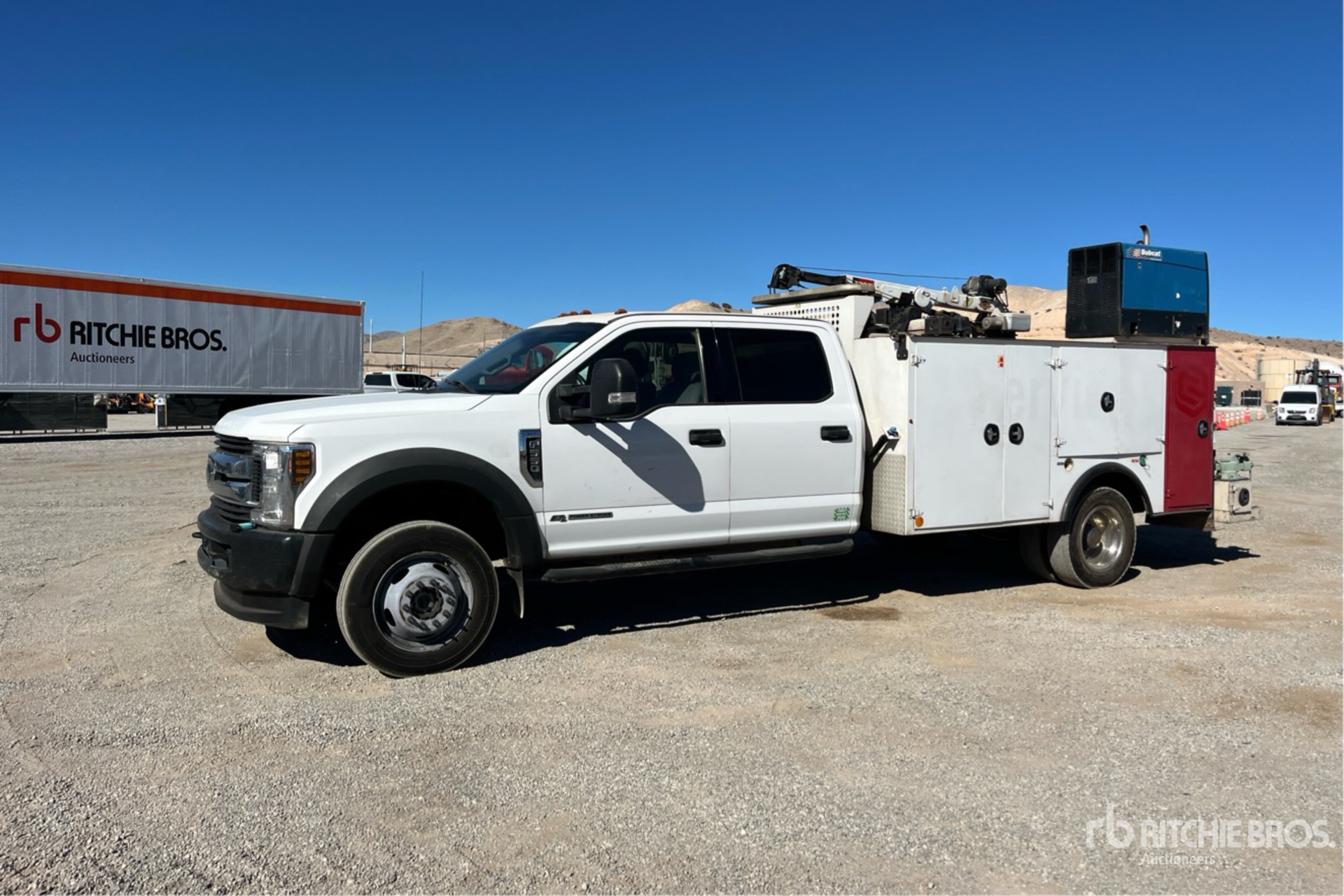 General Appearance with Picture, Left Front Corner