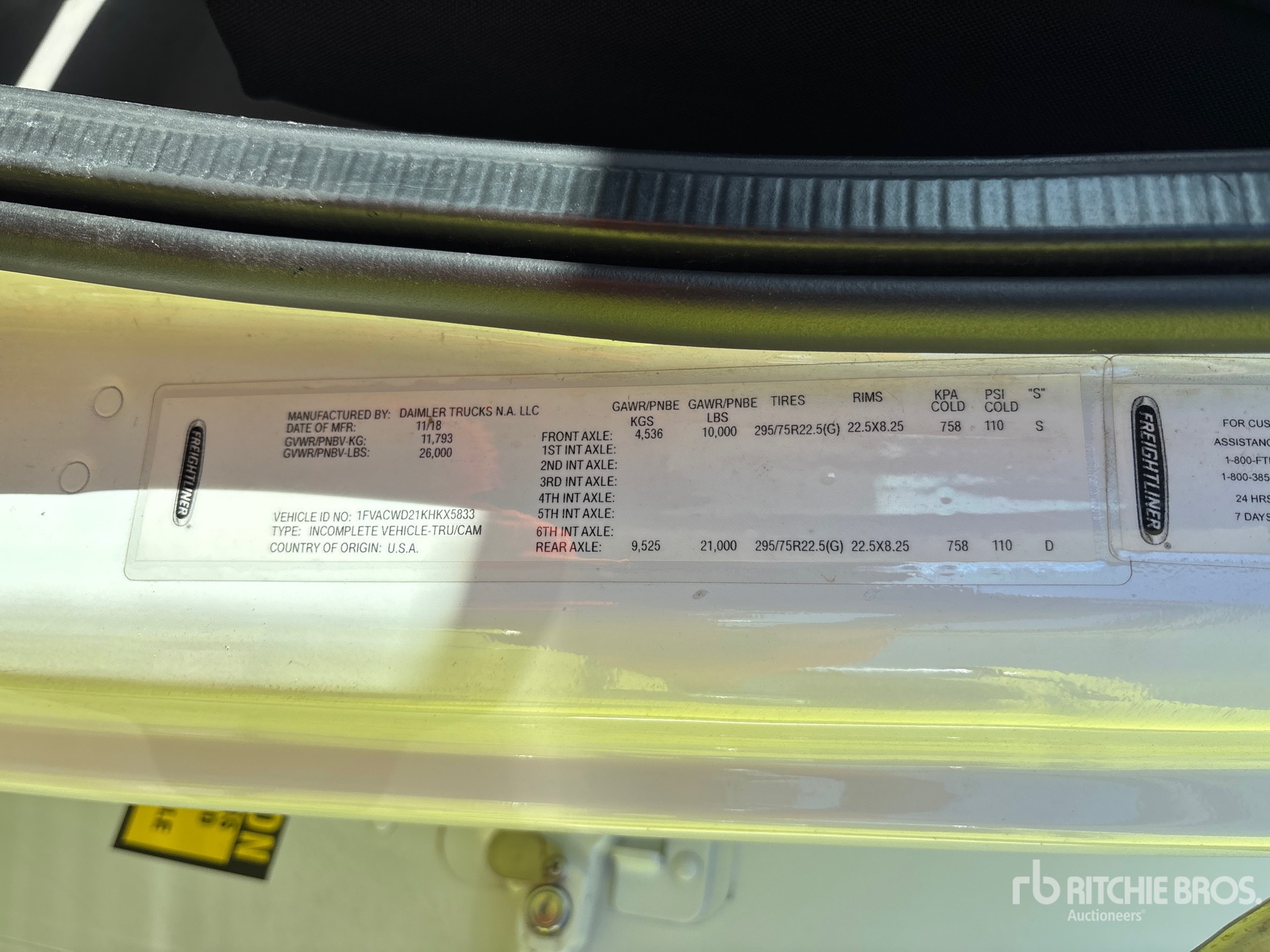 General Appearance with Serial Number / VIN