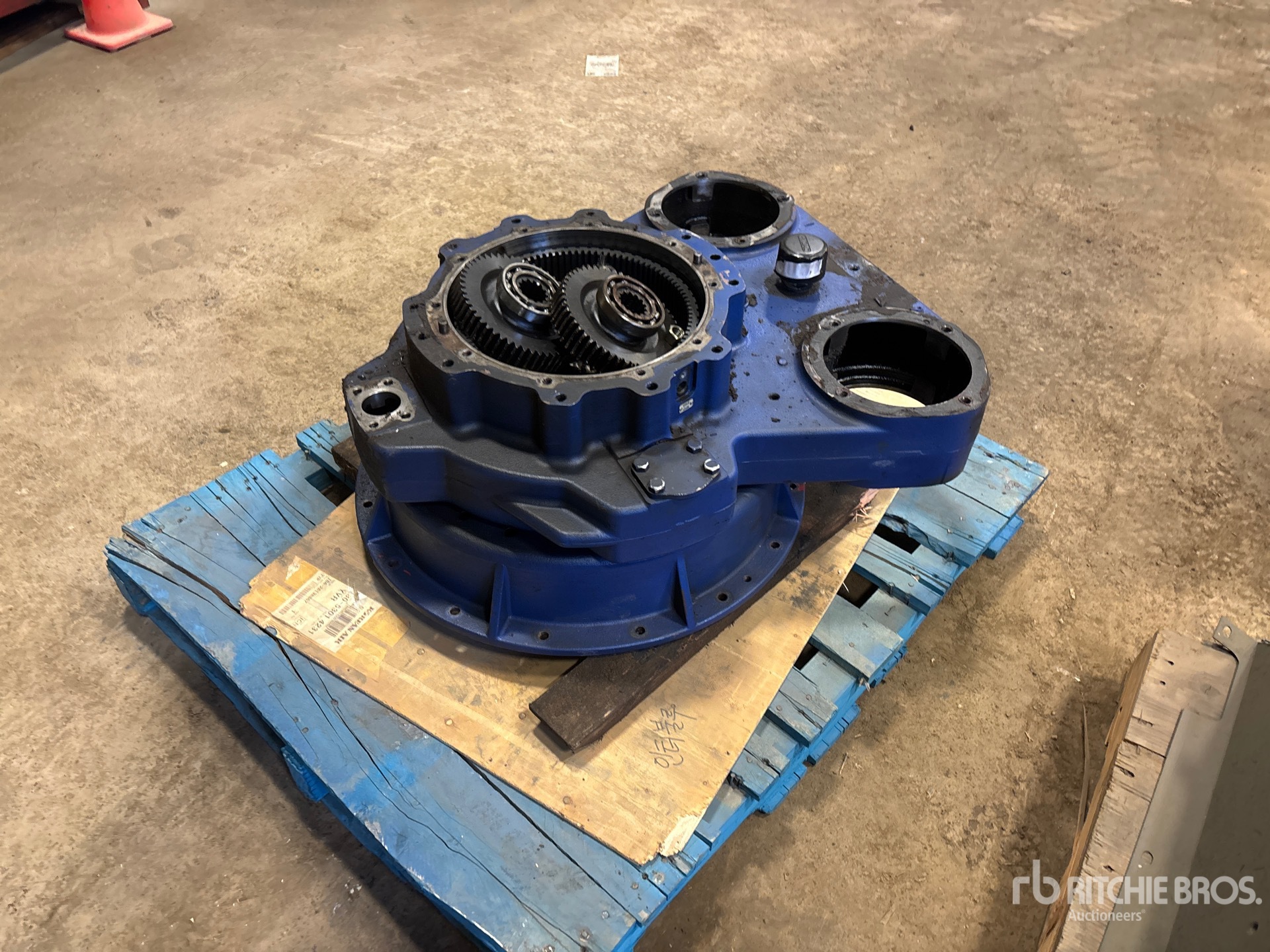 General Appearance with Bild, Ecke hinten rechts