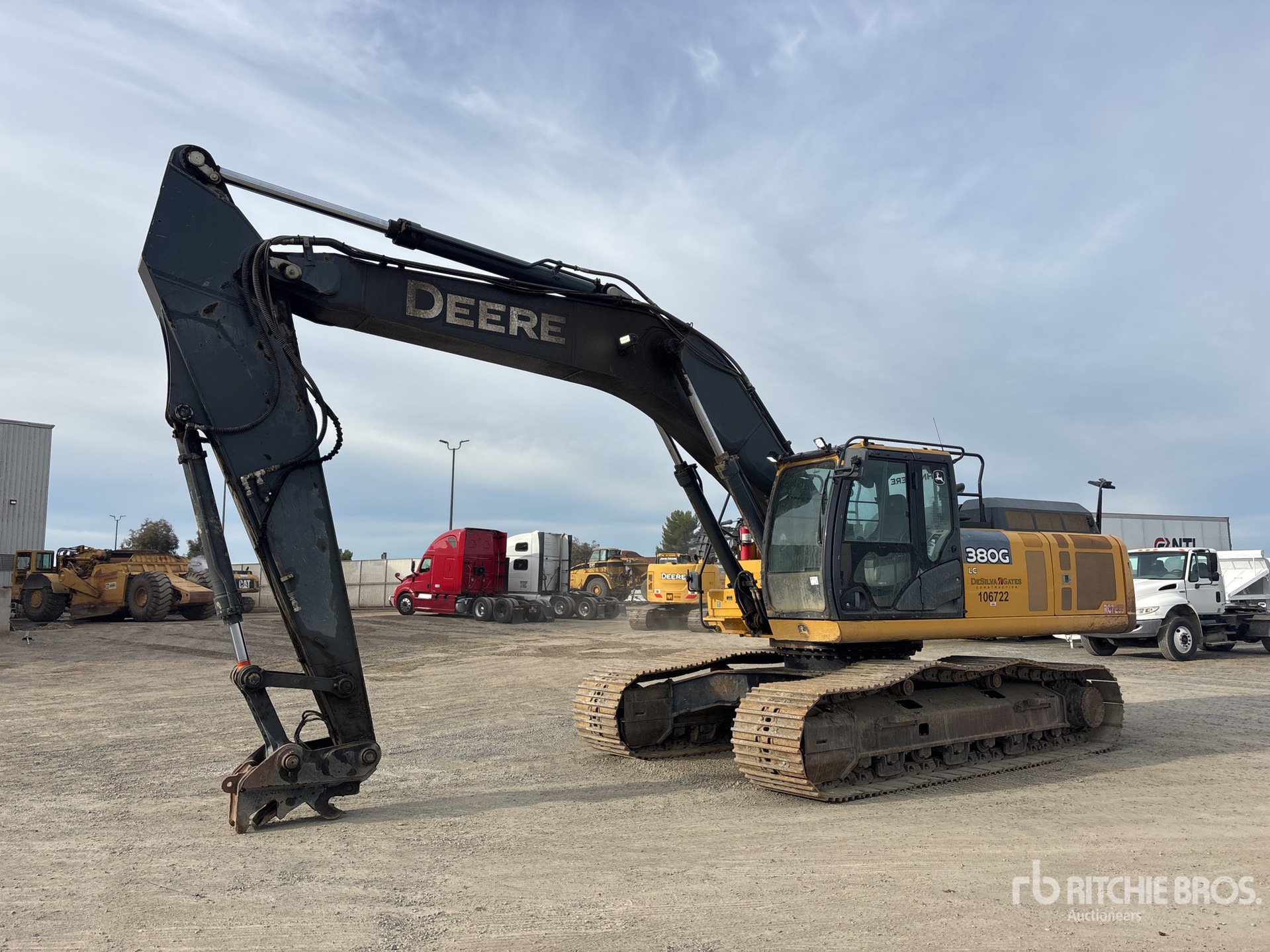 General Appearance with Featured Photo