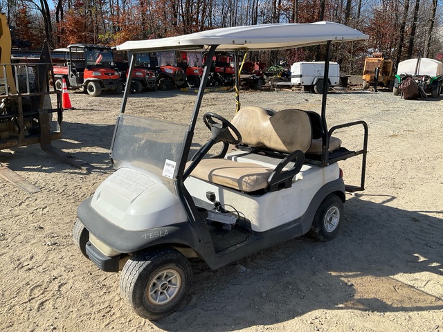 2015 (unverified) EZGO 4 Seat Electric Golf Cart (Inoperable)