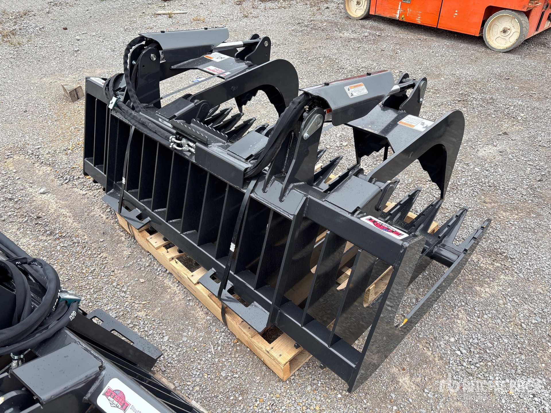 General Appearance with Image, coin arrière droit