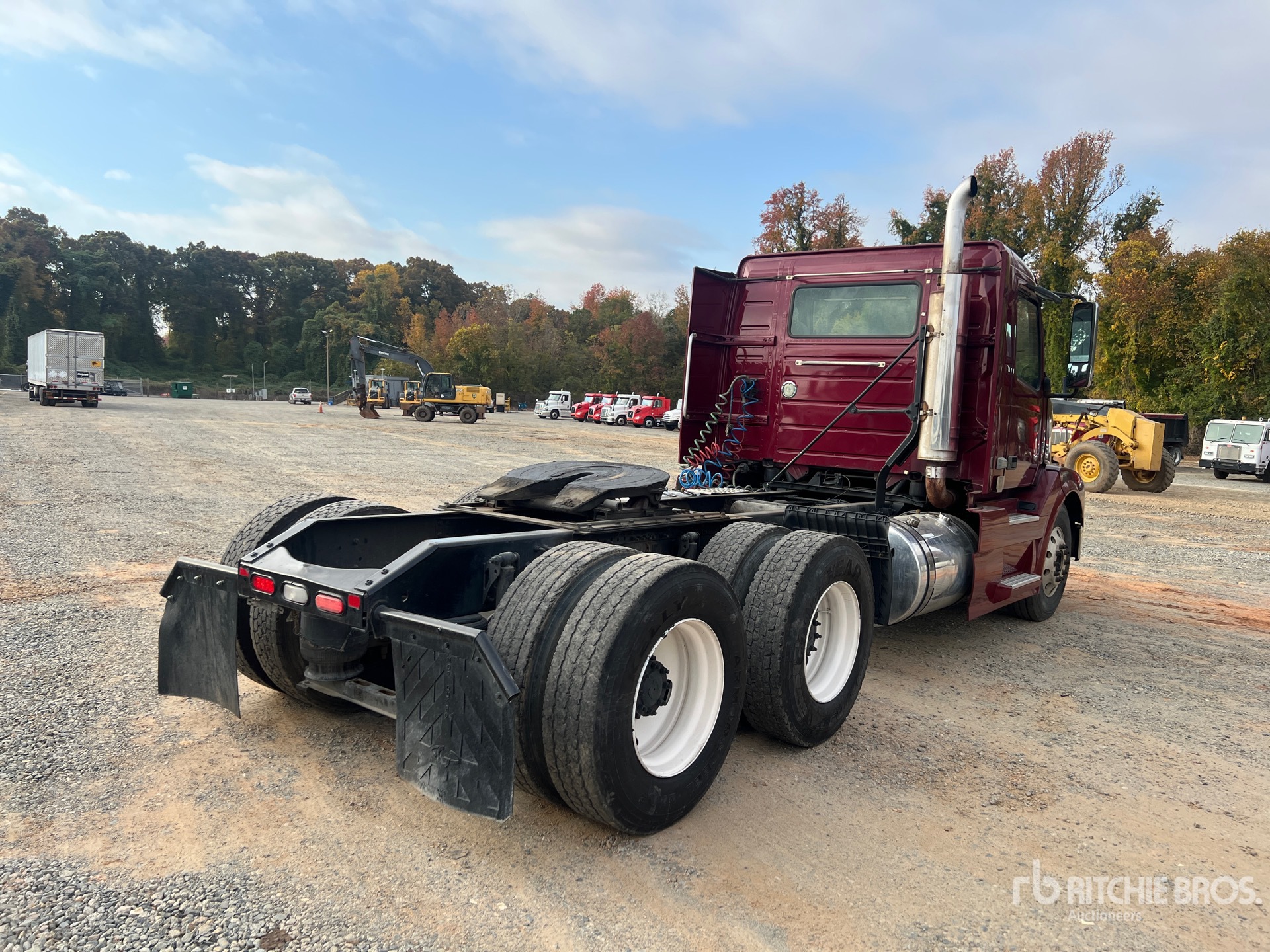 General Appearance with Foto, angolo anteriore sinistro