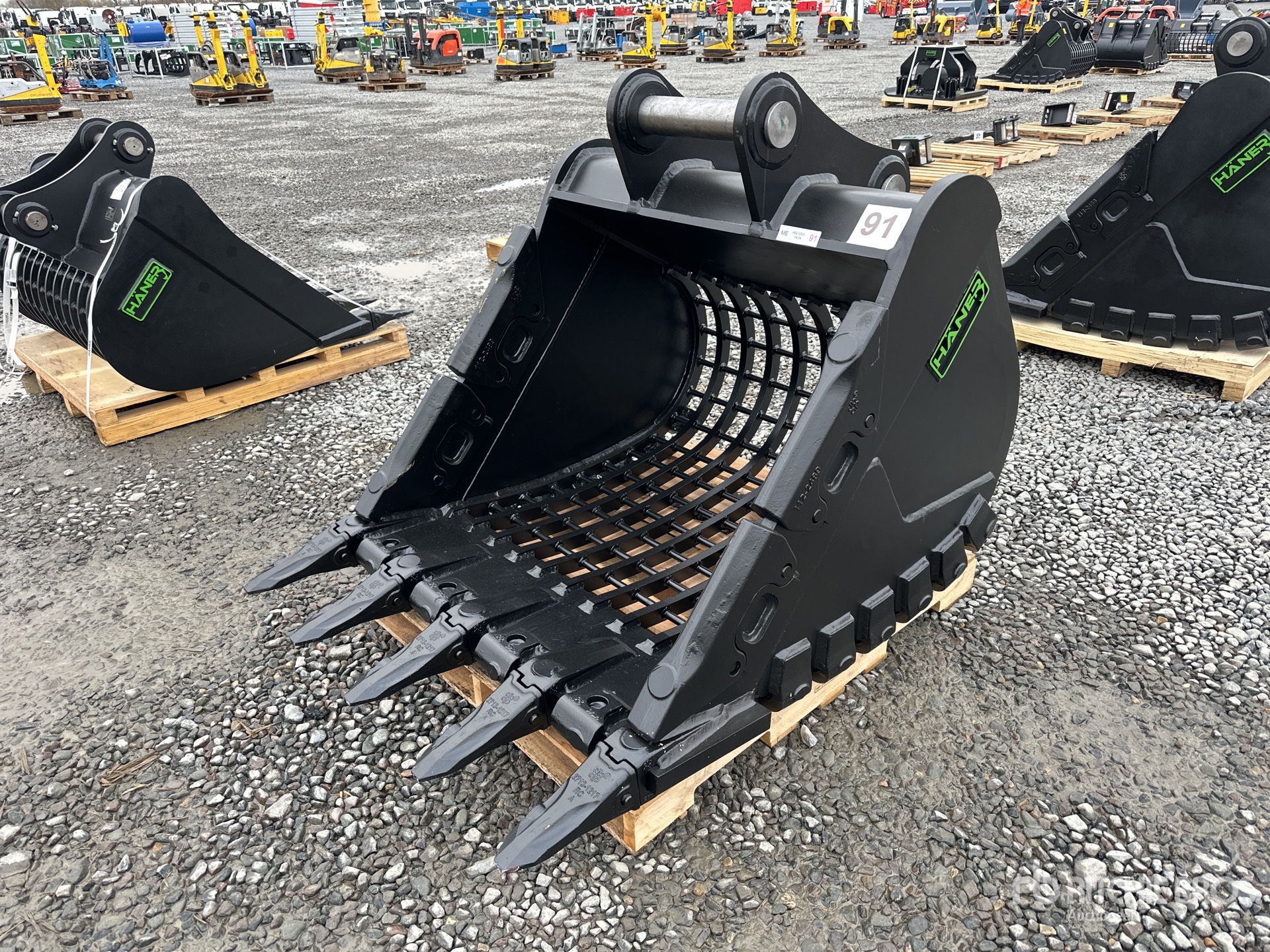 General Appearance with Image, coin avant gauche