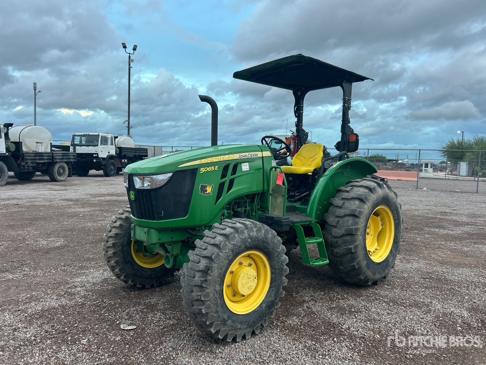 General Appearance with Featured Photo