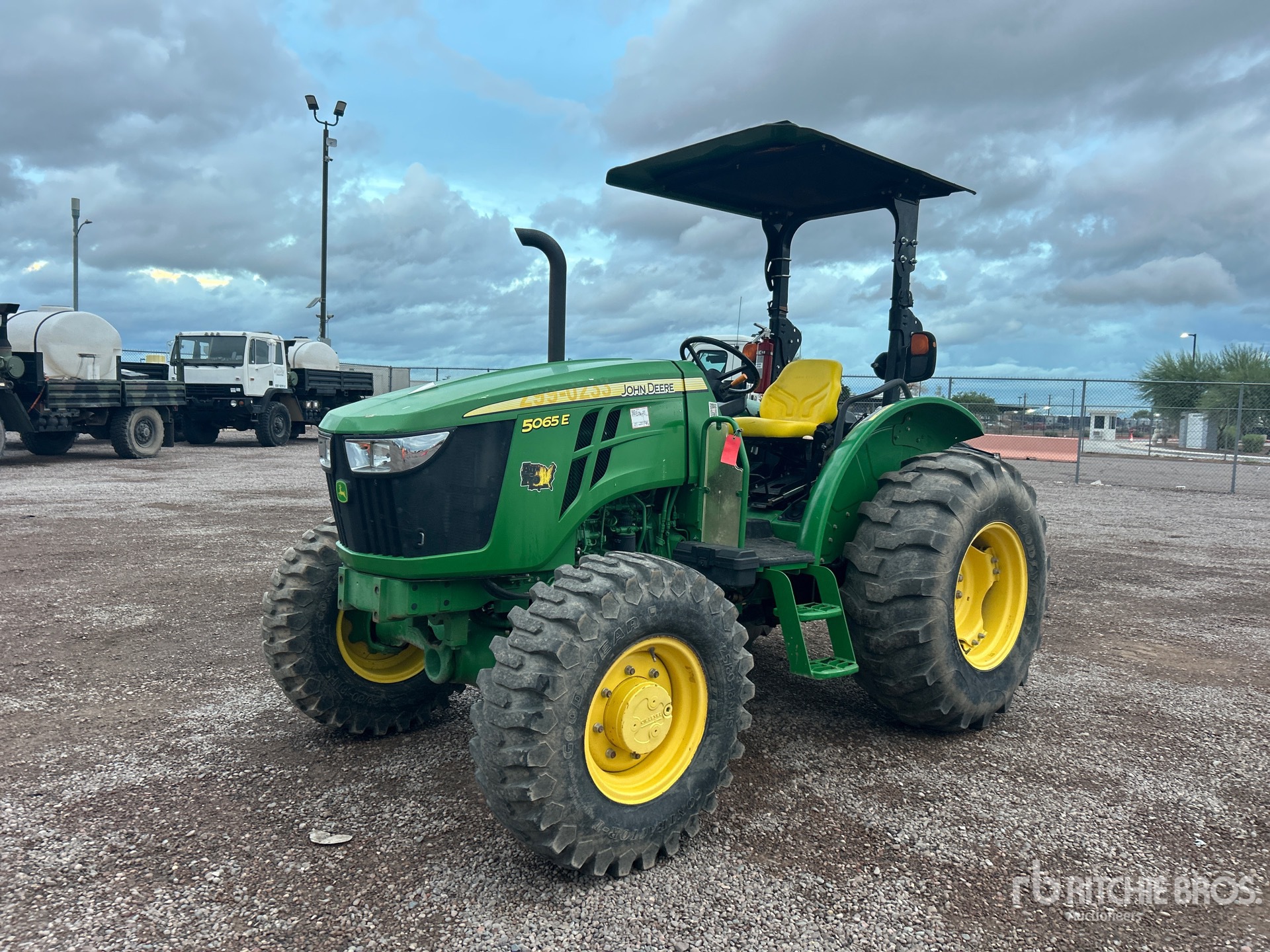 General Appearance with Picture, Left Front Corner