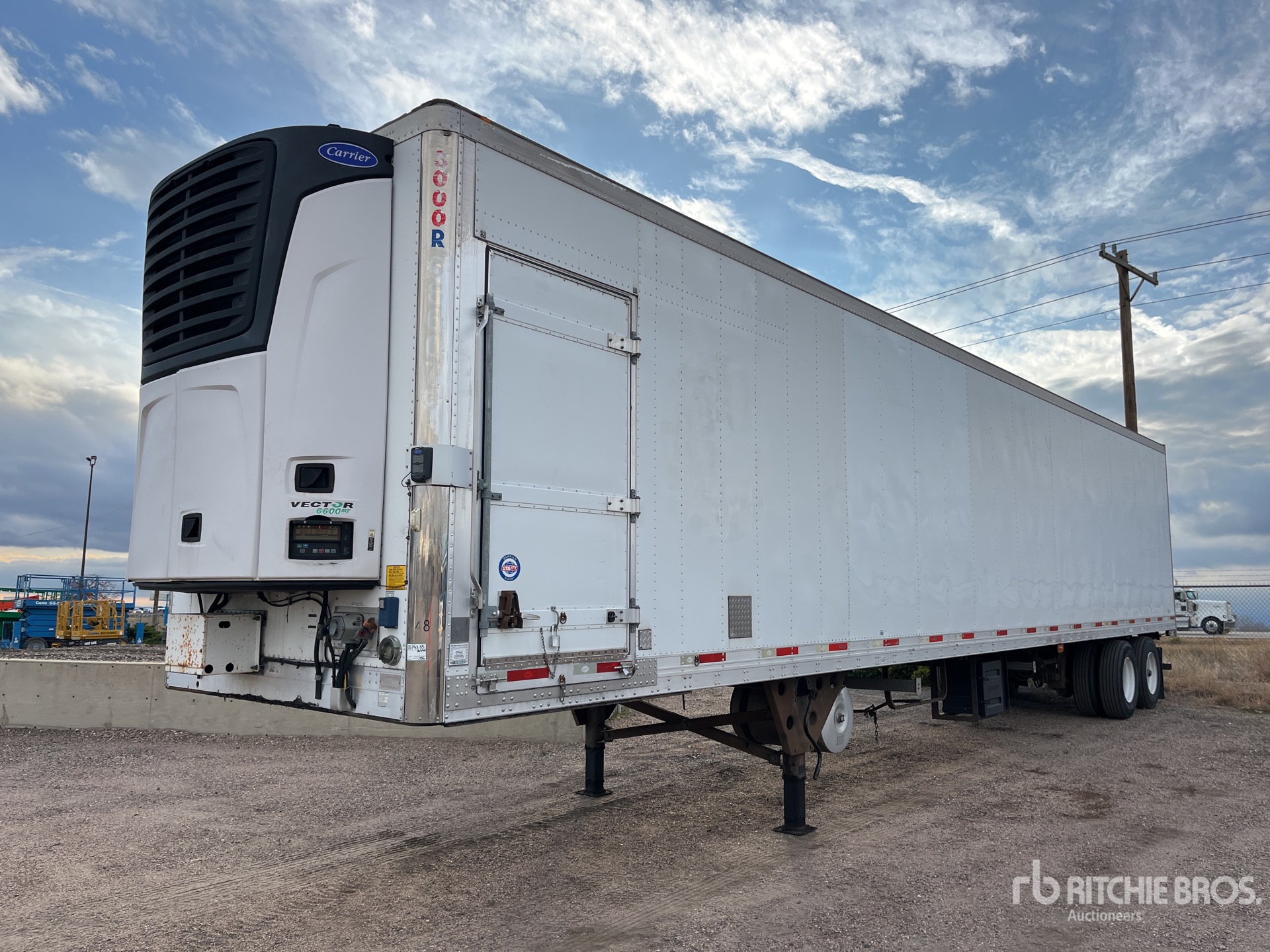 Aspect général with Image, coin avant gauche