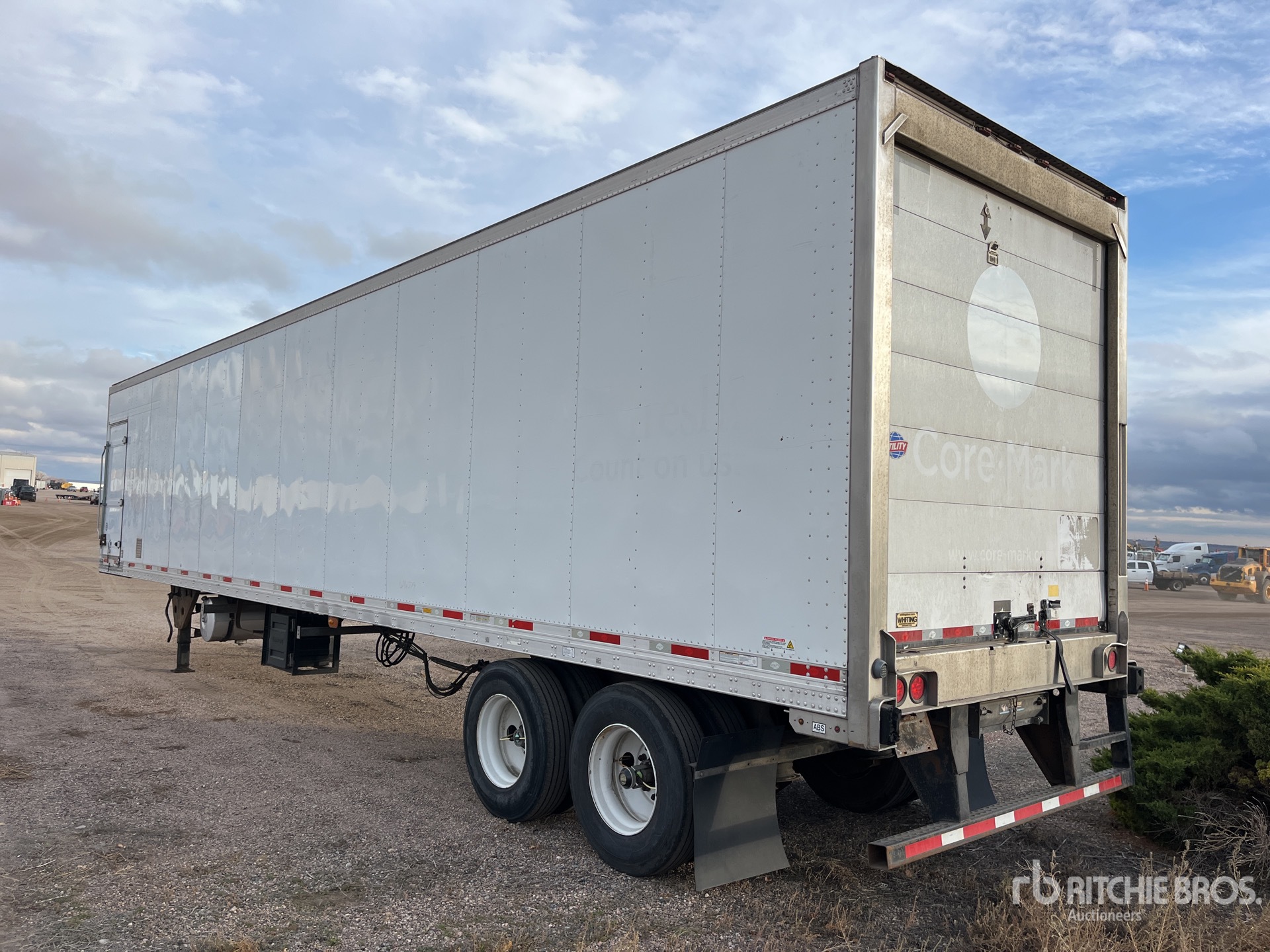 Aspect général with Image, coin arrière gauche