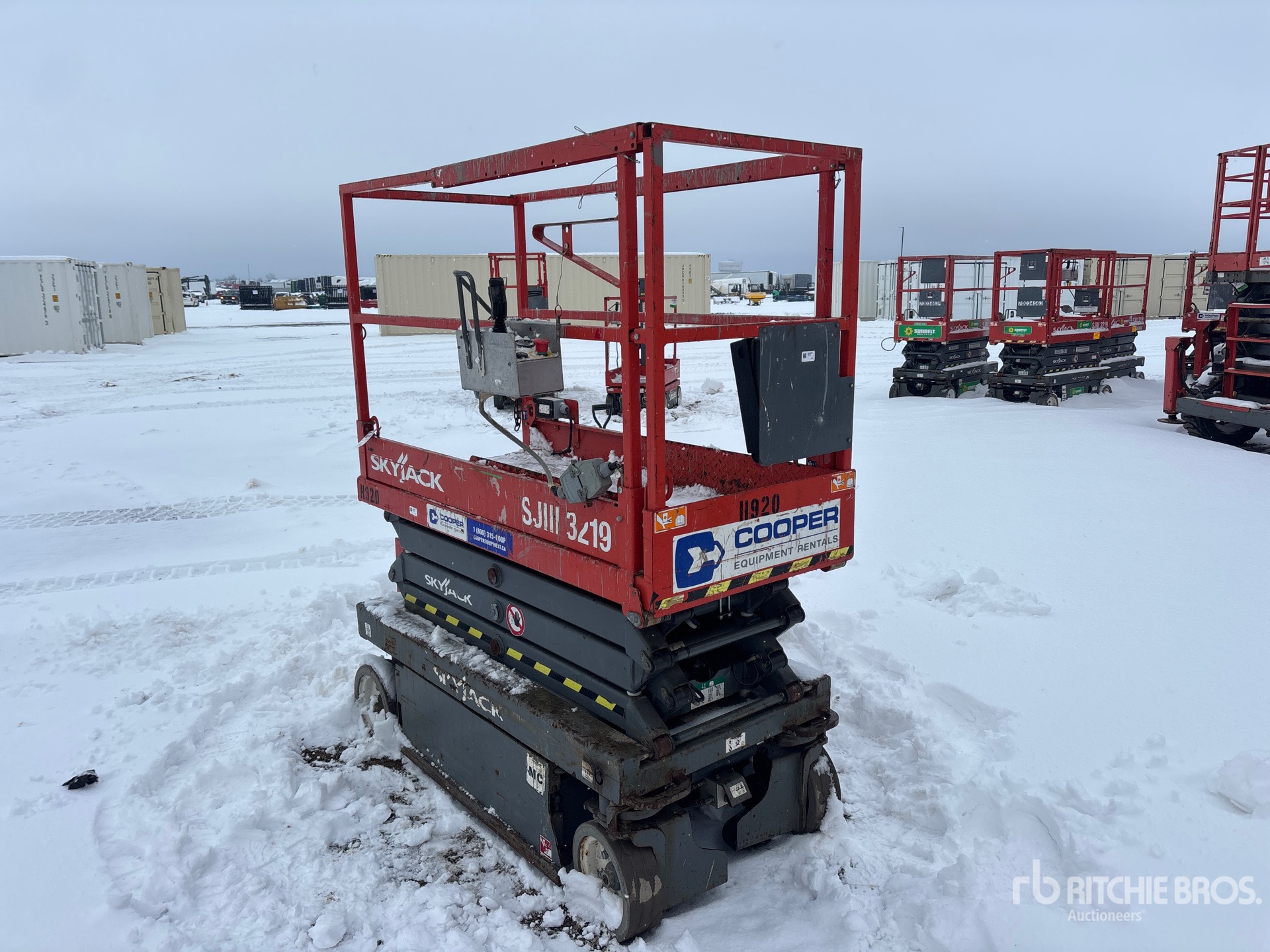 Aspect général with Image, coin arrière gauche